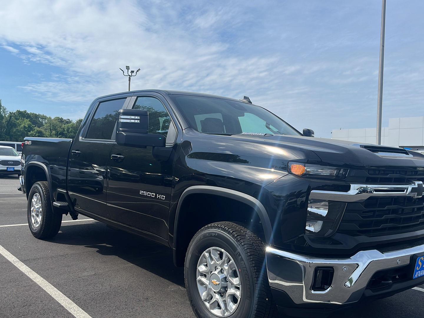 2025 Chevrolet Silverado 2500 HD LT - Photo 40