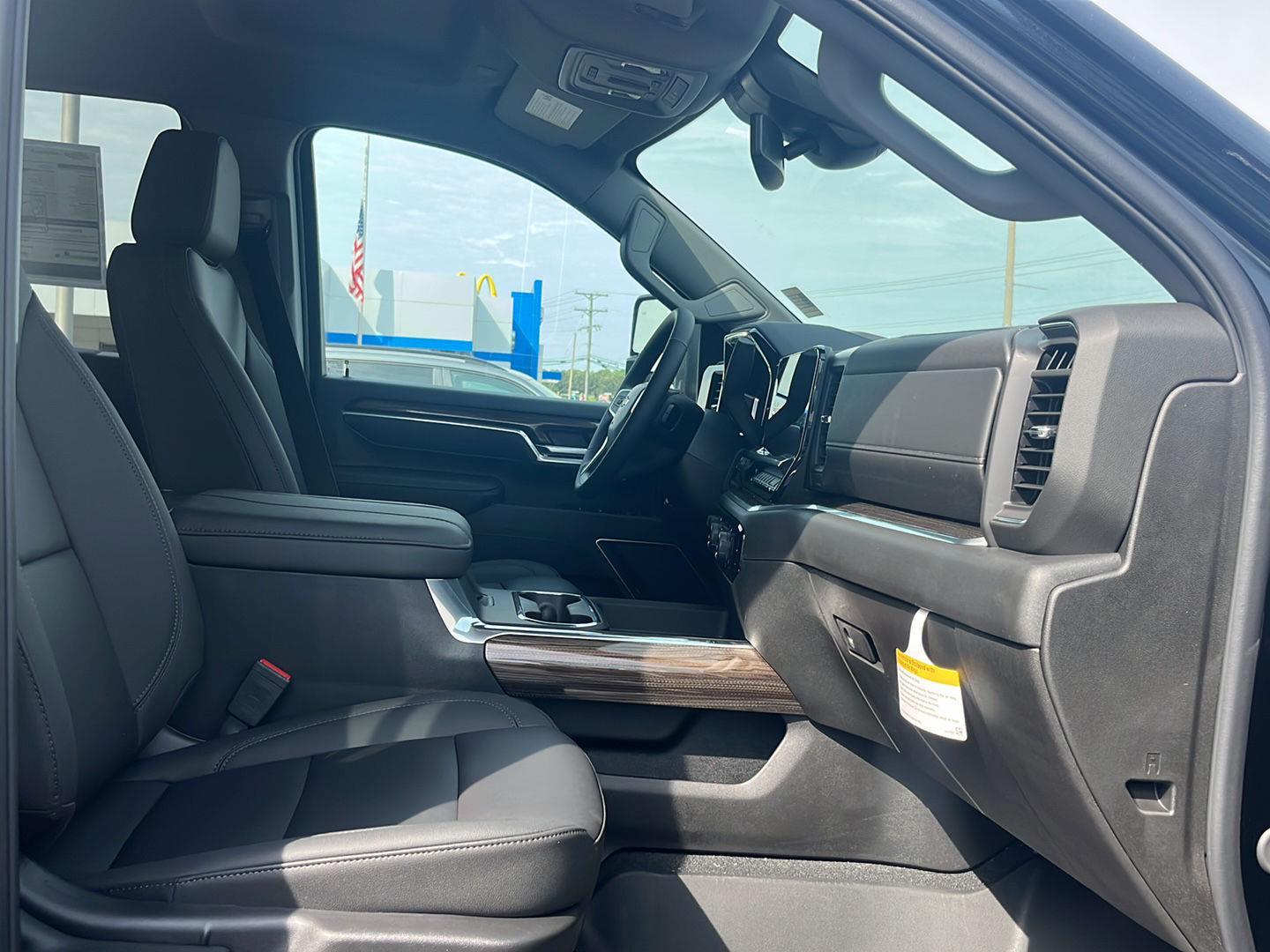 2025 Chevrolet Silverado 2500 HD LT - Photo 51