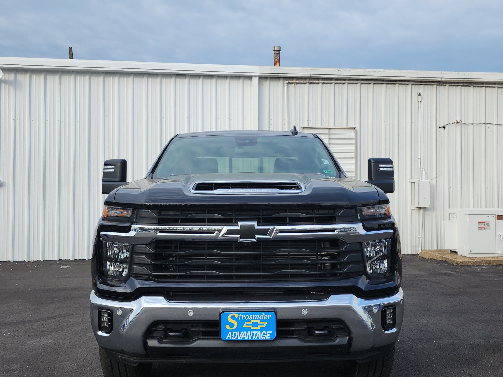 2025 Chevrolet Silverado 2500 HD LT - Photo 8
