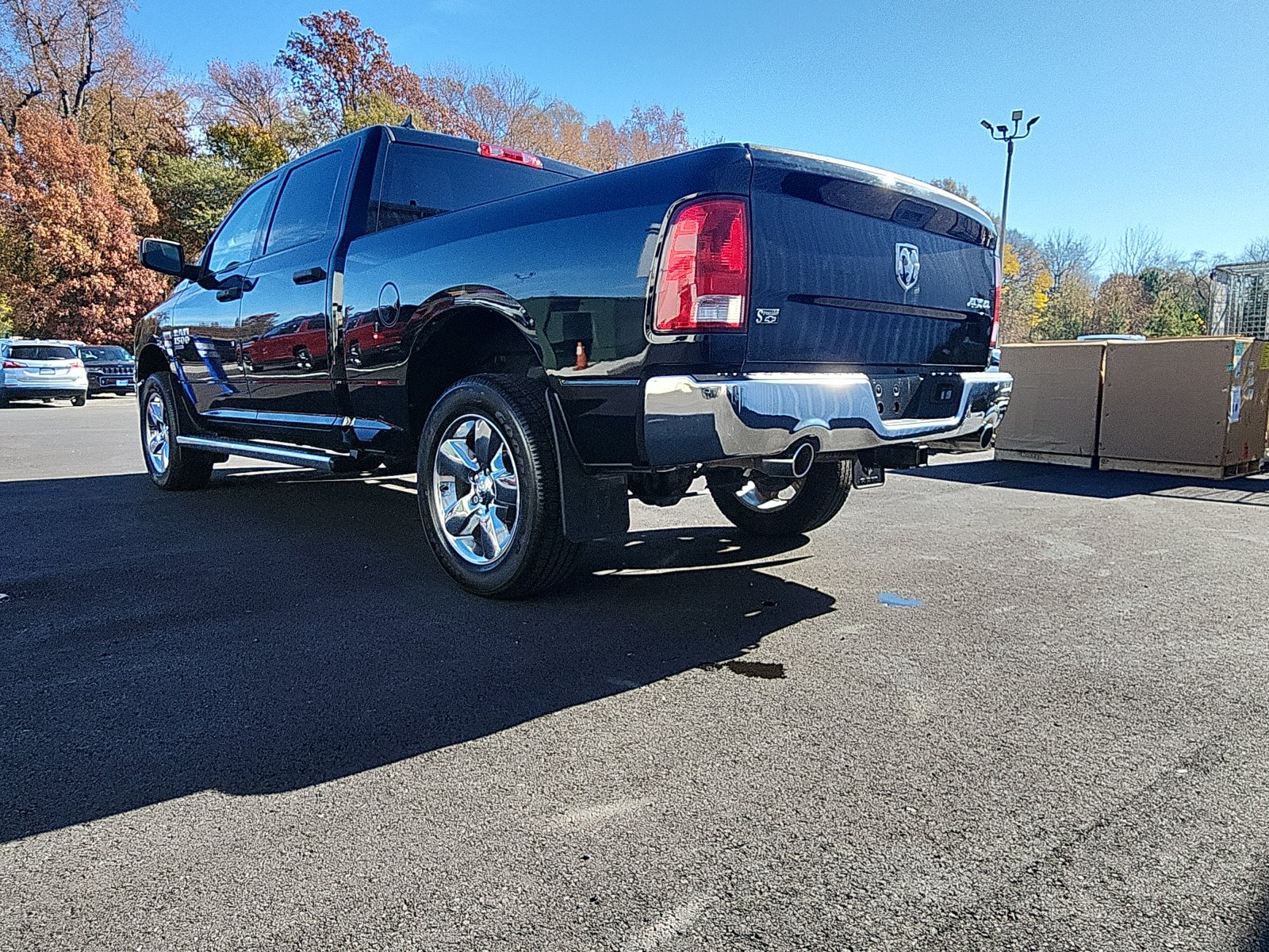 2022 Ram 1500 Classic Tradesman photo 2
