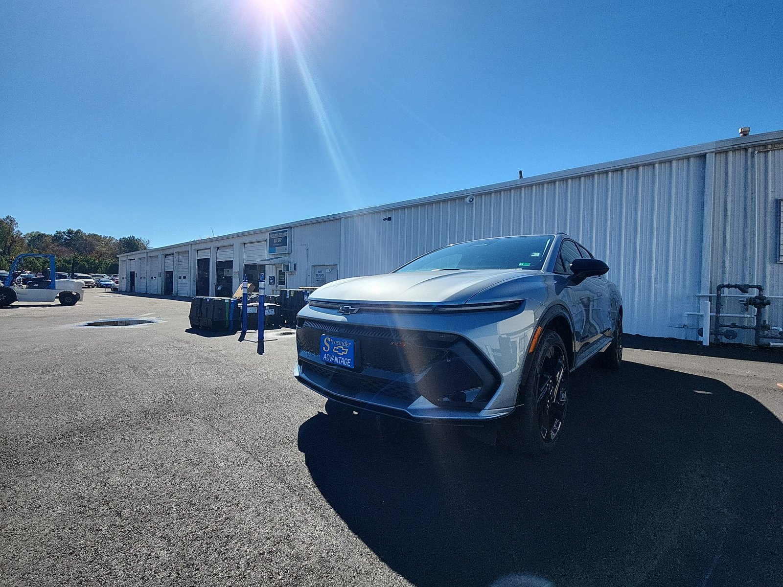 2025 Chevrolet Equinox EV RS's photo