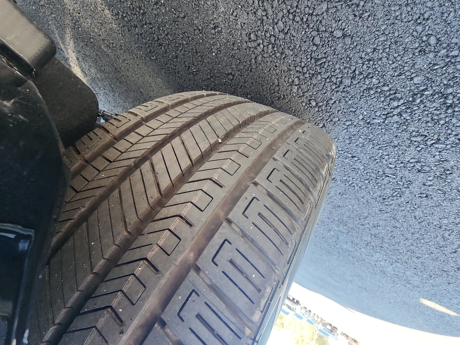 2025 Chevrolet Equinox EV RS - Photo 10