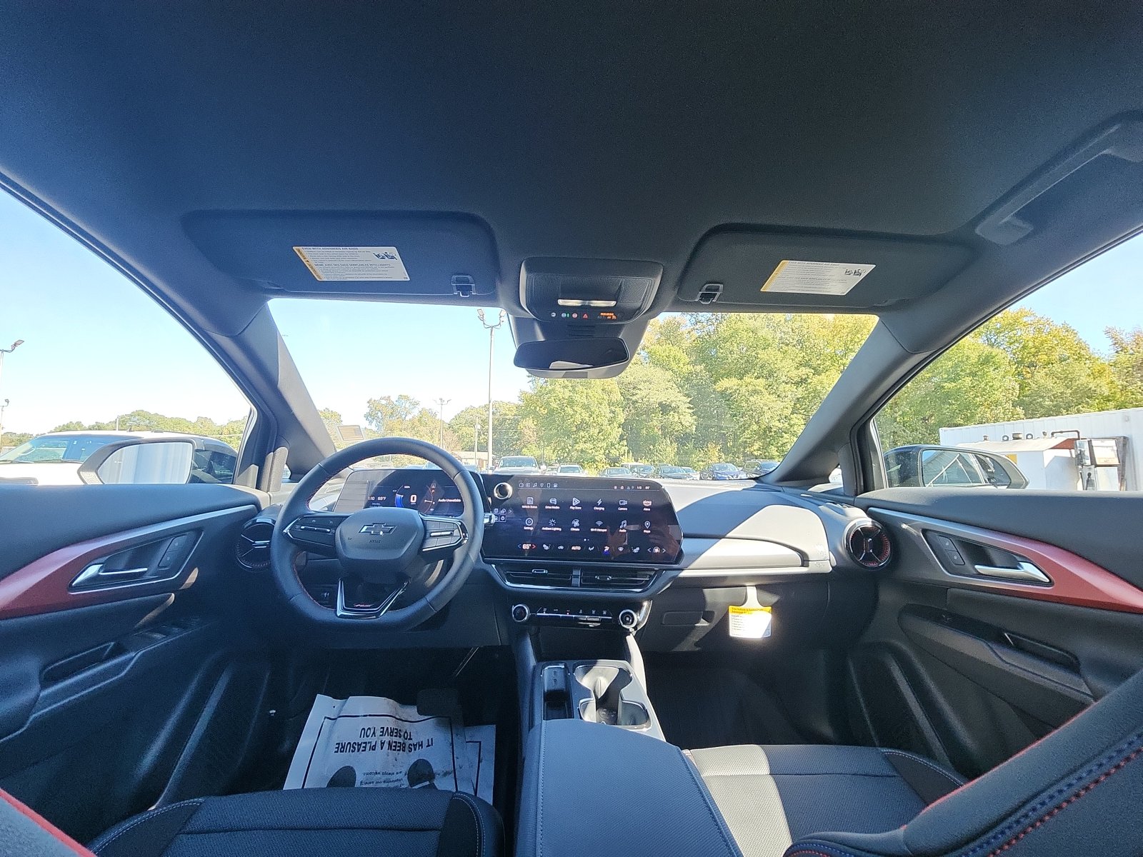 2025 Chevrolet Equinox EV RS - Photo 24