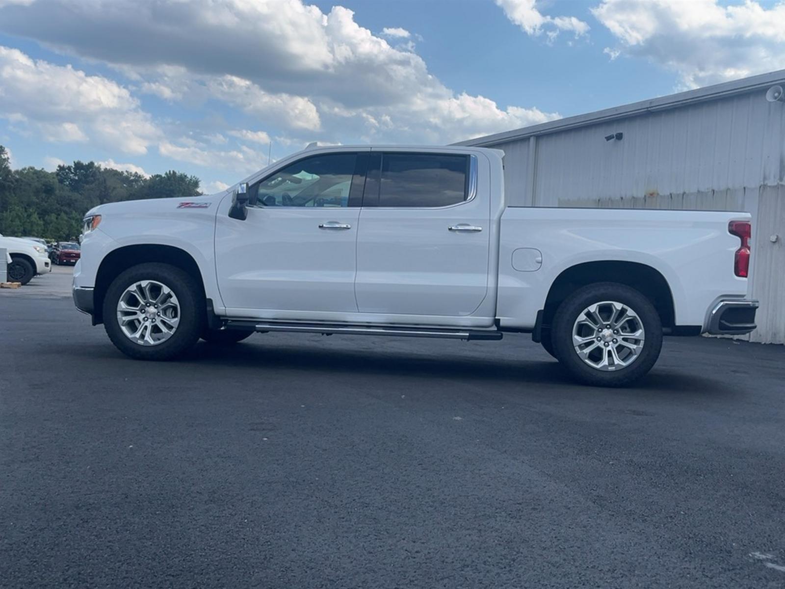 2026 Chevrolet Silverado 1500 LTZ photo 2