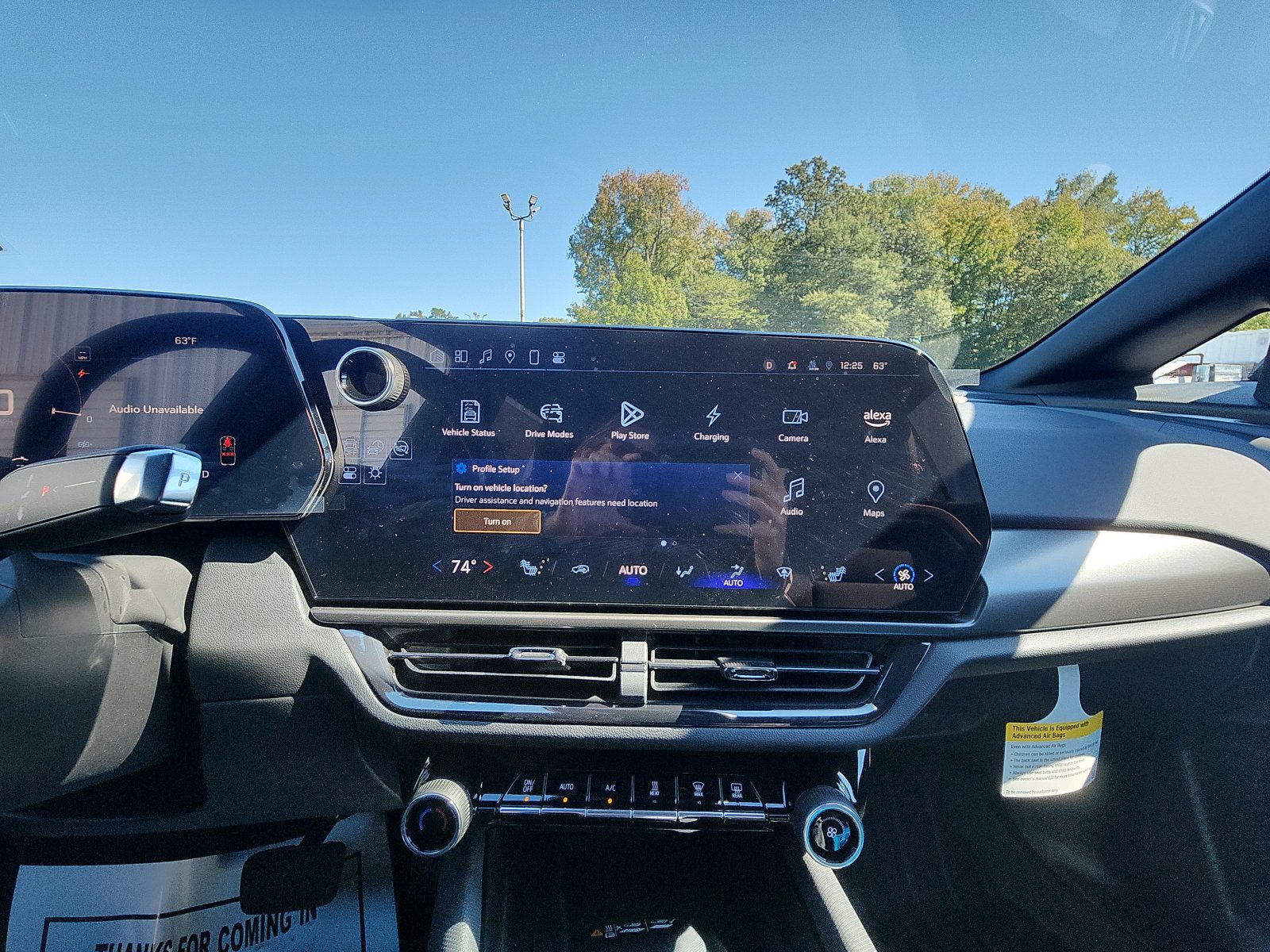 2025 Chevrolet Equinox EV RS - Photo 17