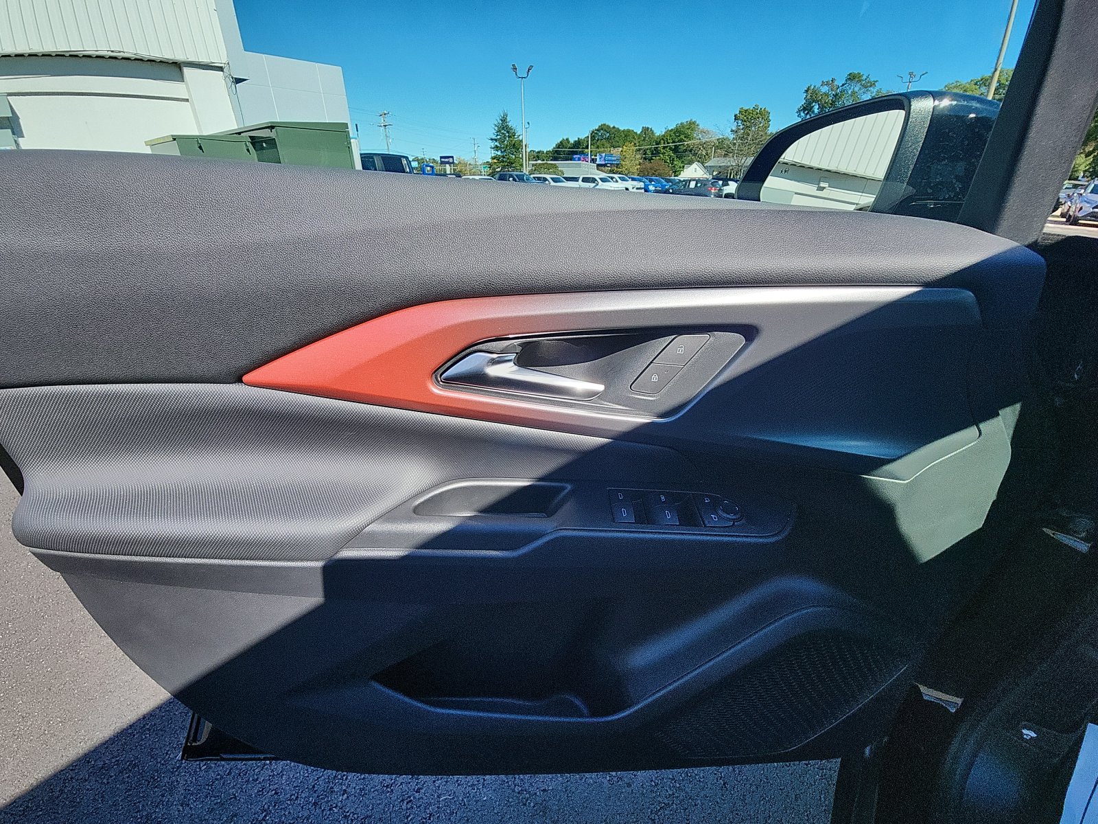2025 Chevrolet Equinox EV RS - Photo 18