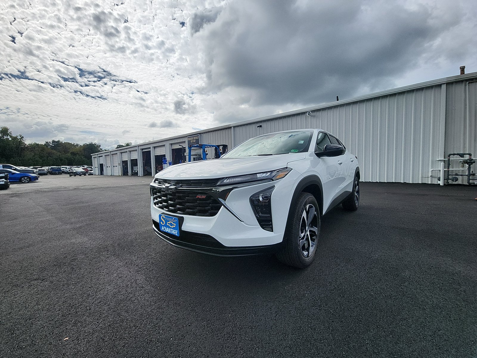 2025 Chevrolet Trax RS's photo