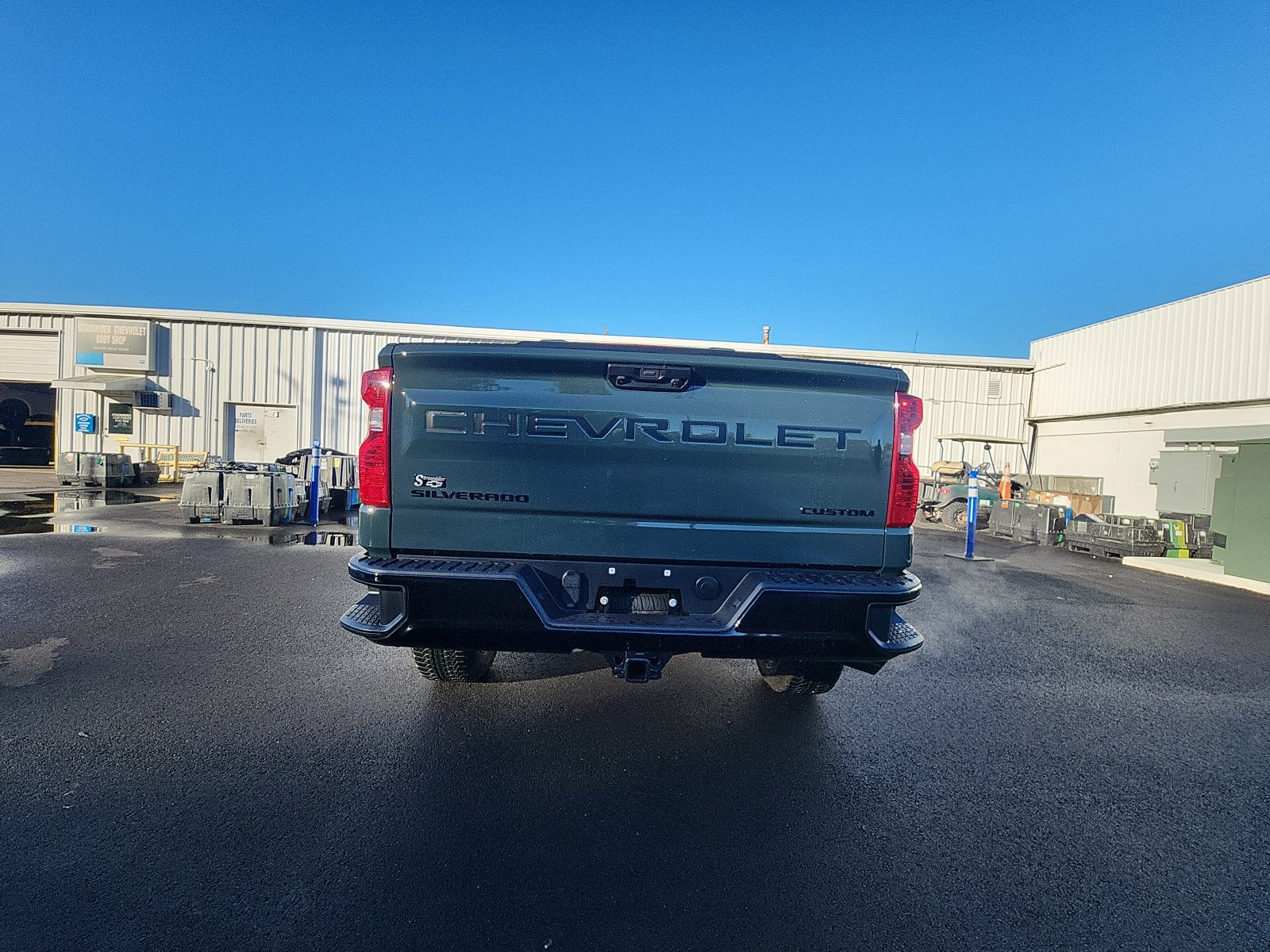 2026 Chevrolet Silverado 1500 Custom Trail Boss photo 2