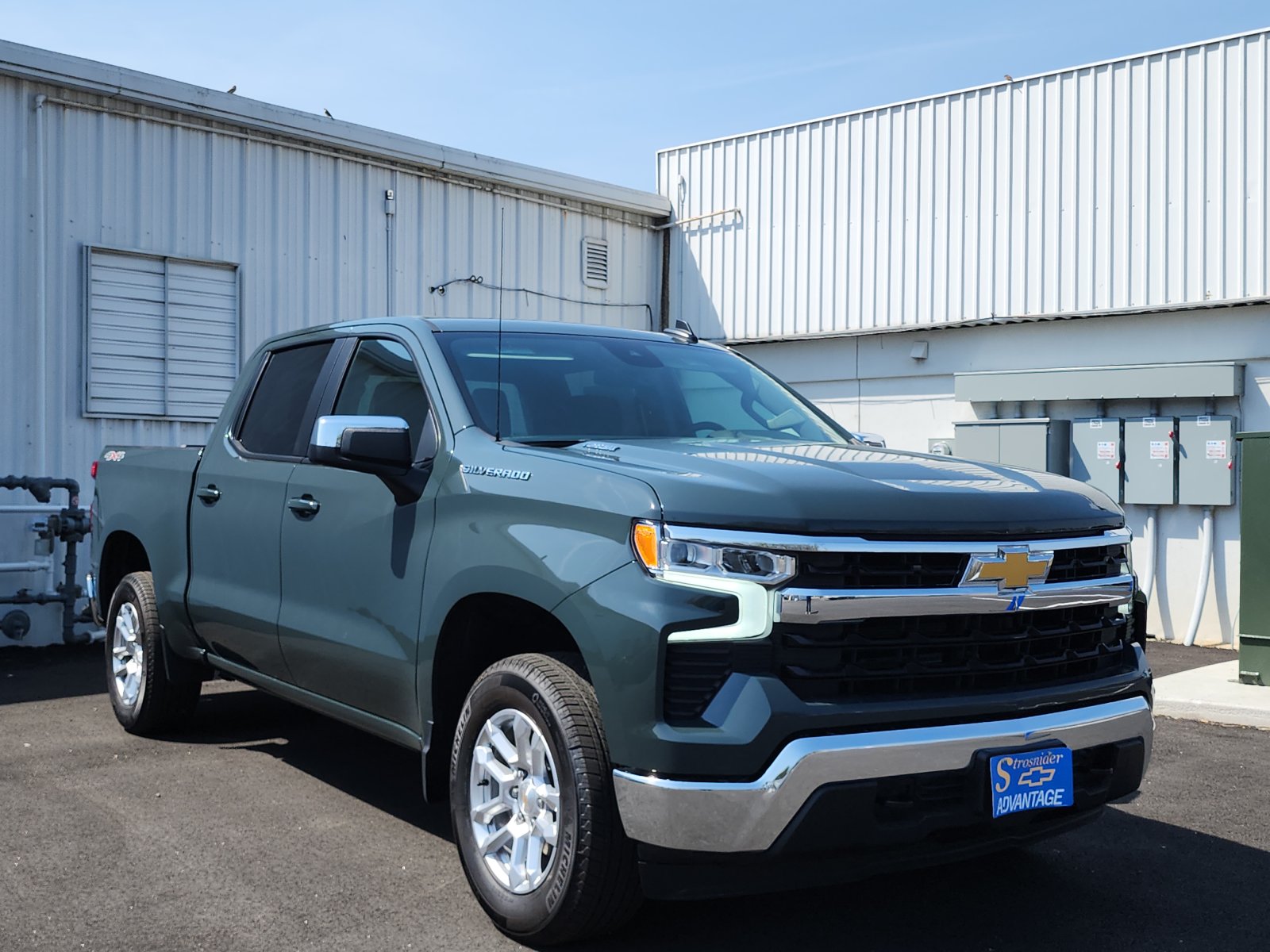 2025 Chevrolet Silverado 1500 LT - Photo 7
