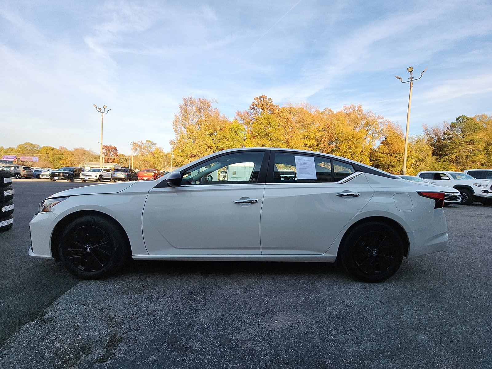 2024 Nissan Altima 2.5 S photo 2