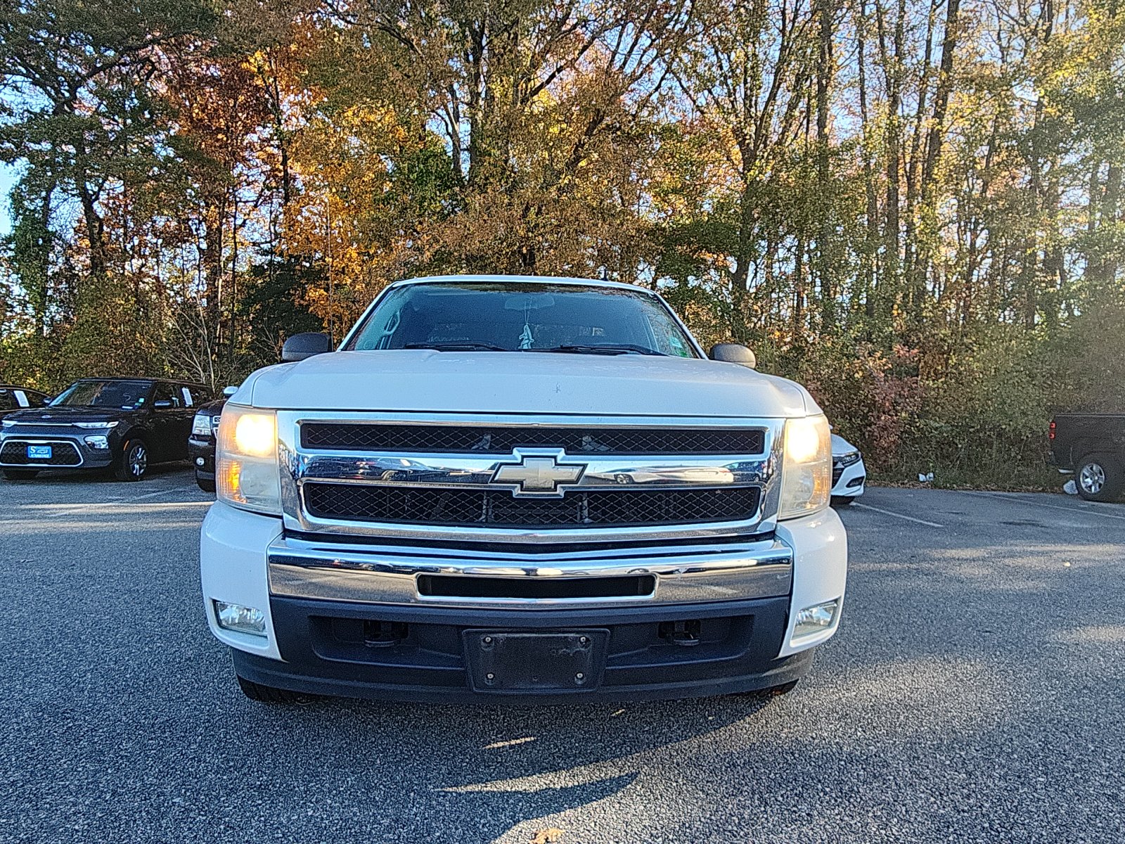 2011 Chevrolet Silverado 1500 LT photo 4