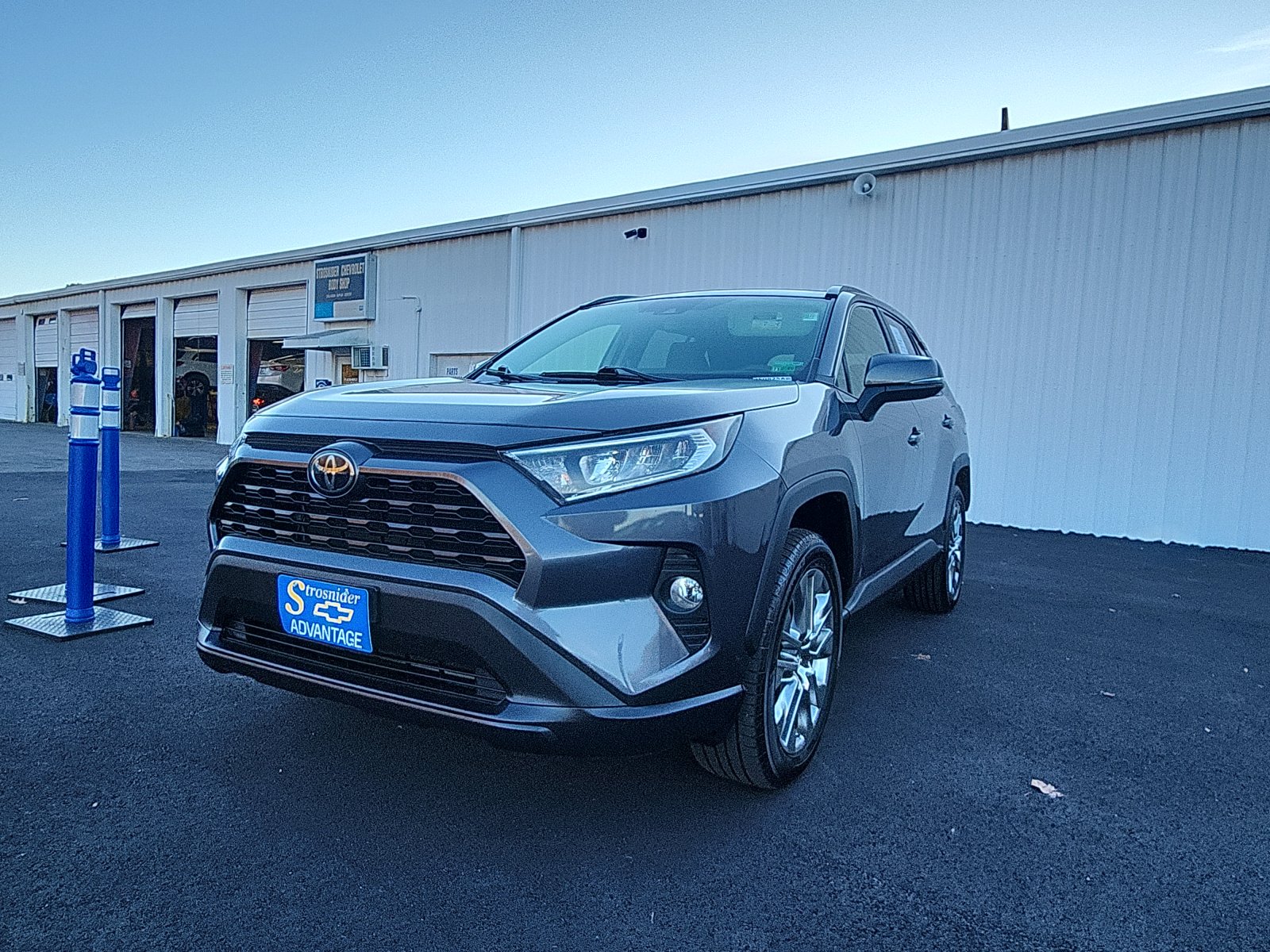 2019 Toyota RAV4 XLE Premium