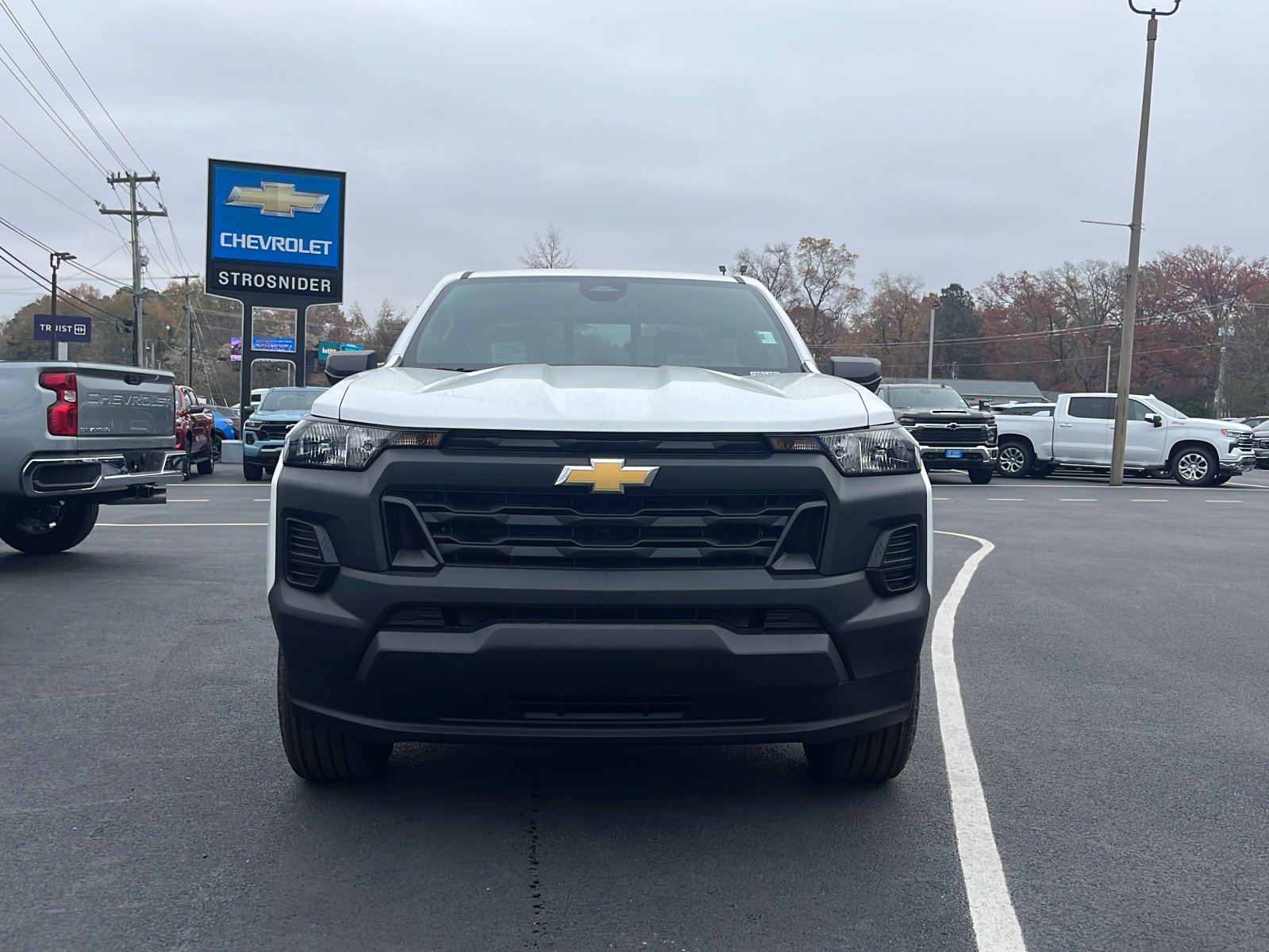 2026 Chevrolet Colorado Work Truck photo 3