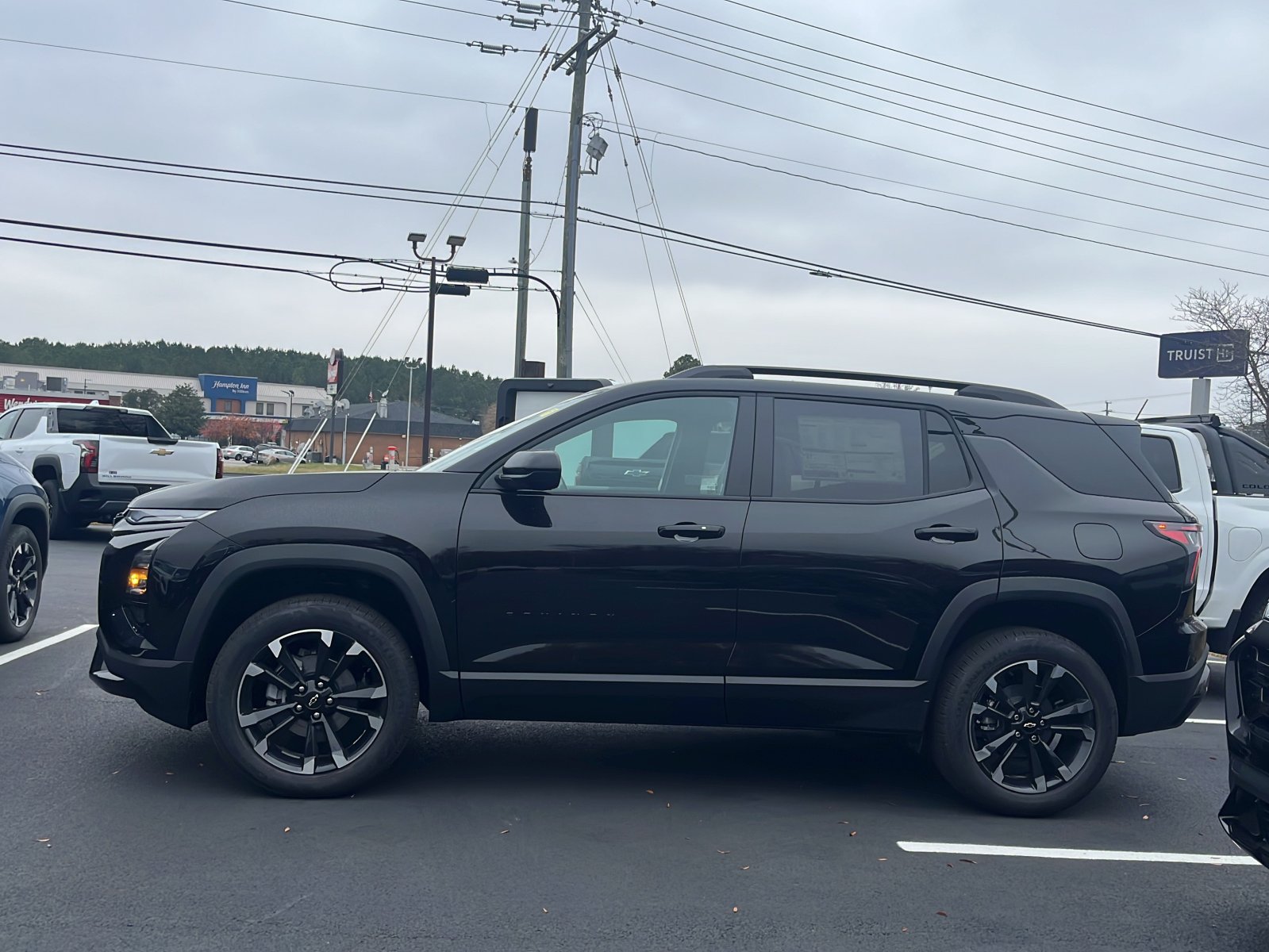 2026 Chevrolet Equinox RS photo 2
