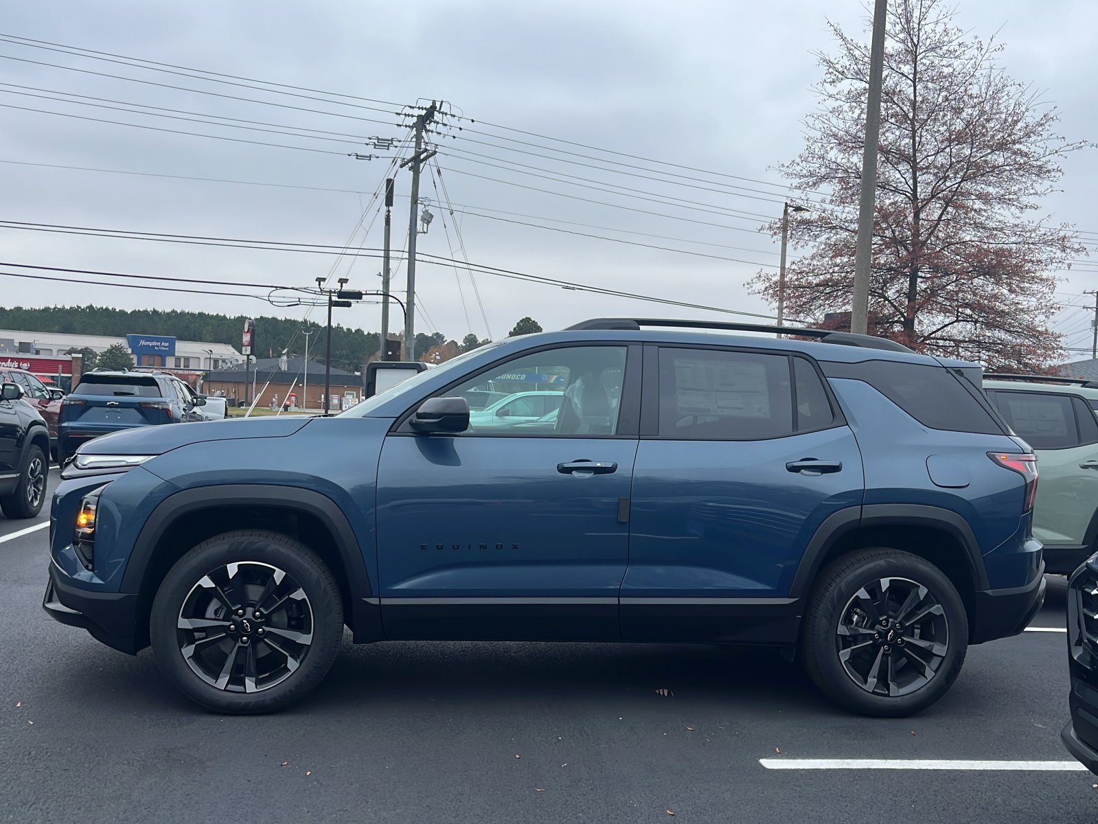 2026 Chevrolet Equinox RS photo 2