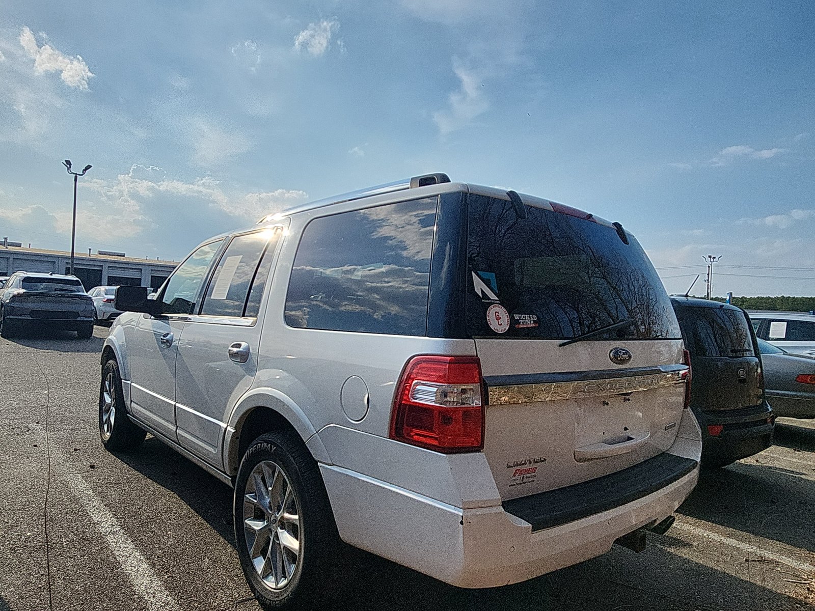 Used 2016 Ford Expedition Limited with VIN 1FMJU2AT1GEF10606 for sale in Hopewell, VA