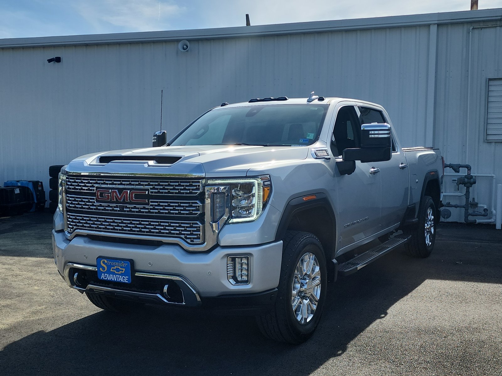 2022 GMC Sierra Denali 4WD Crew Cab Standard Box's photo