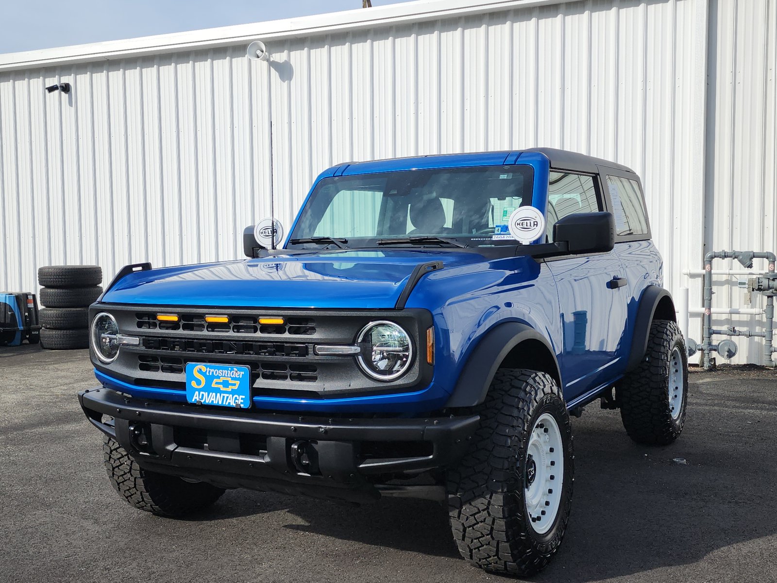 2022 Ford Bronco 2-Door Base
