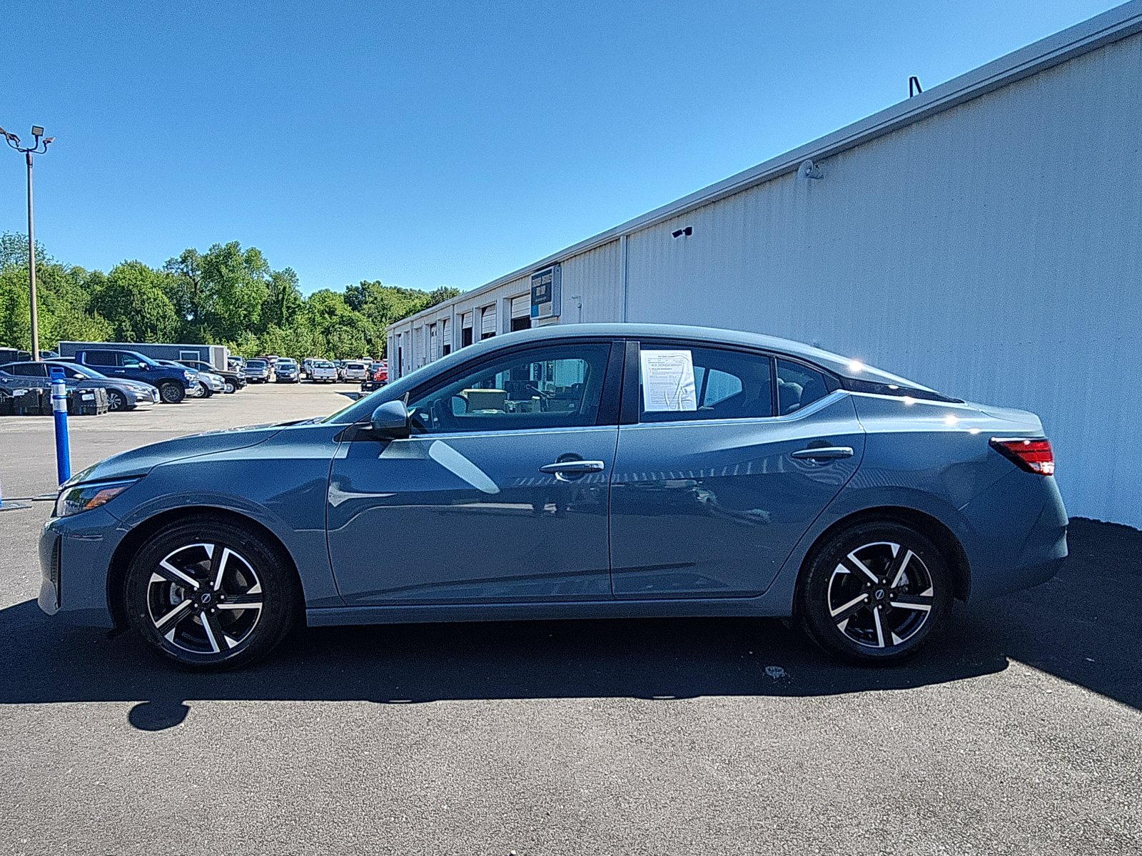 Used 2024 Nissan Sentra SV with VIN 3N1AB8CV7RY355693 for sale in Hopewell, VA
