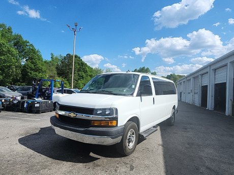 2020 Chevrolet Express Passenger LT 