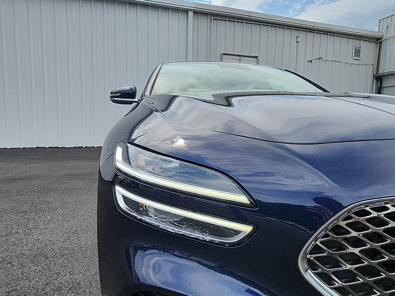 2023 GENESIS G70 Standard - Photo 12