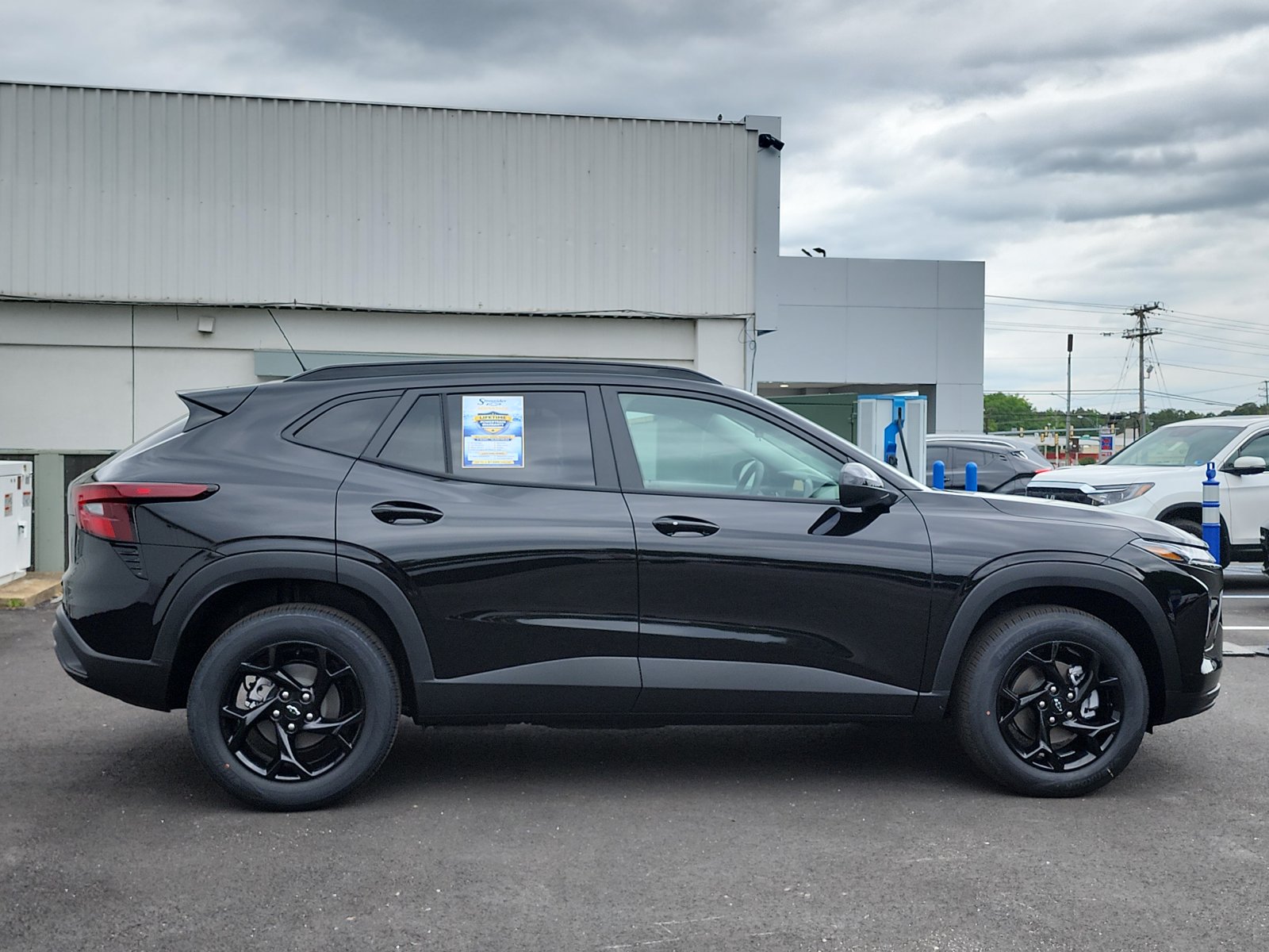 2026 Chevrolet Trax LT - Photo 6