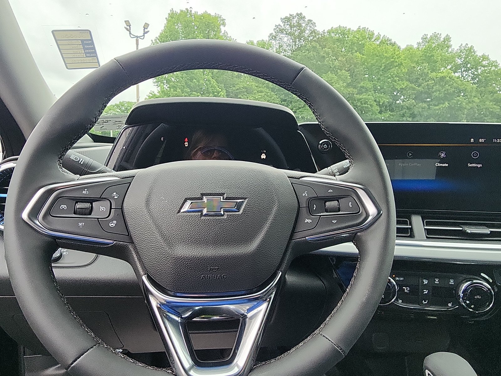 2026 Chevrolet Trax LT - Photo 15