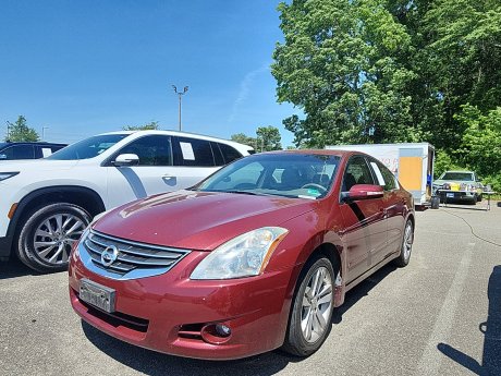 2011 Nissan Altima 3.5 SR 