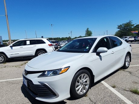 2023 Toyota Camry LE 
