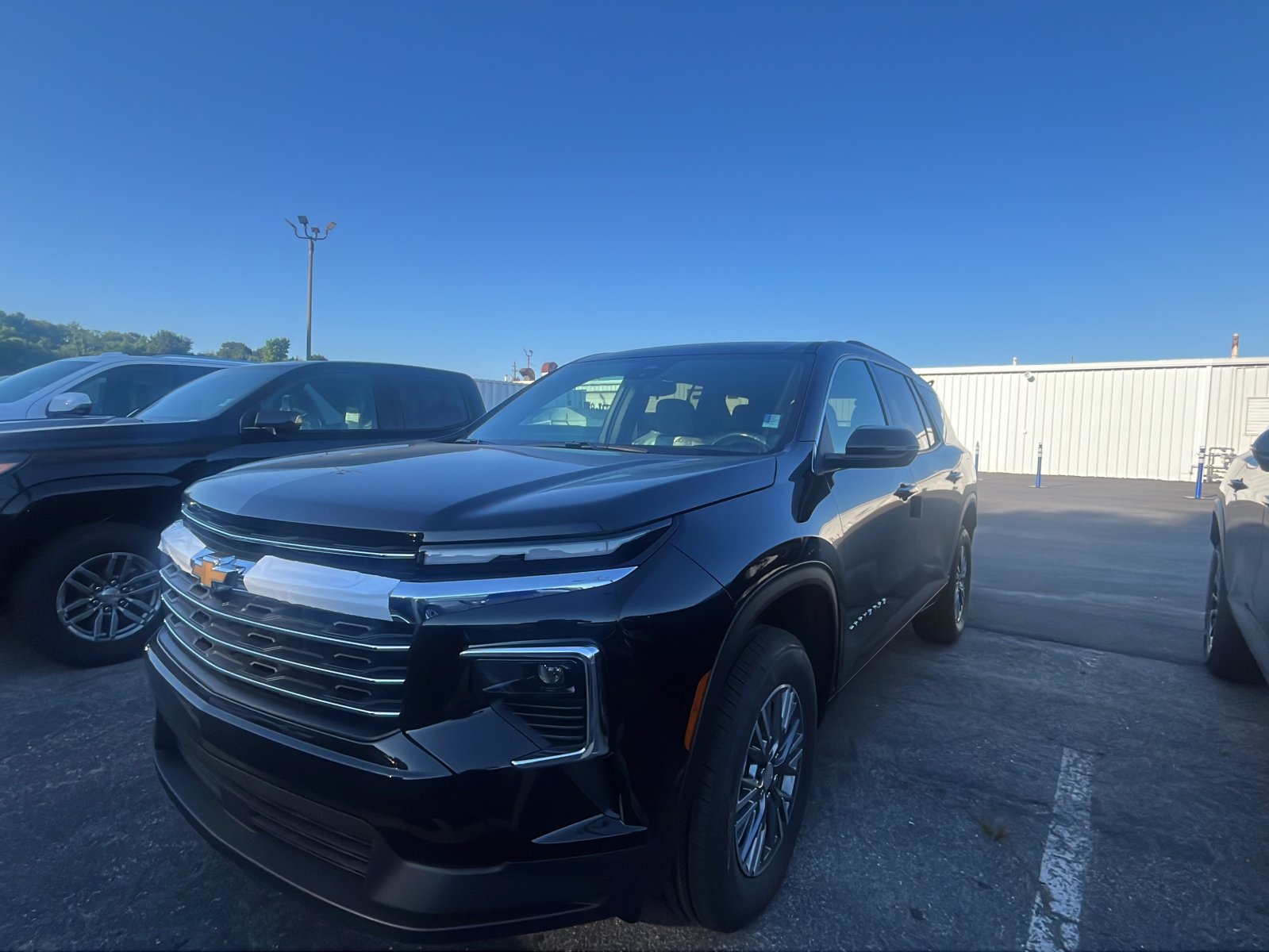 2026 Chevrolet Traverse FWD LT's photo
