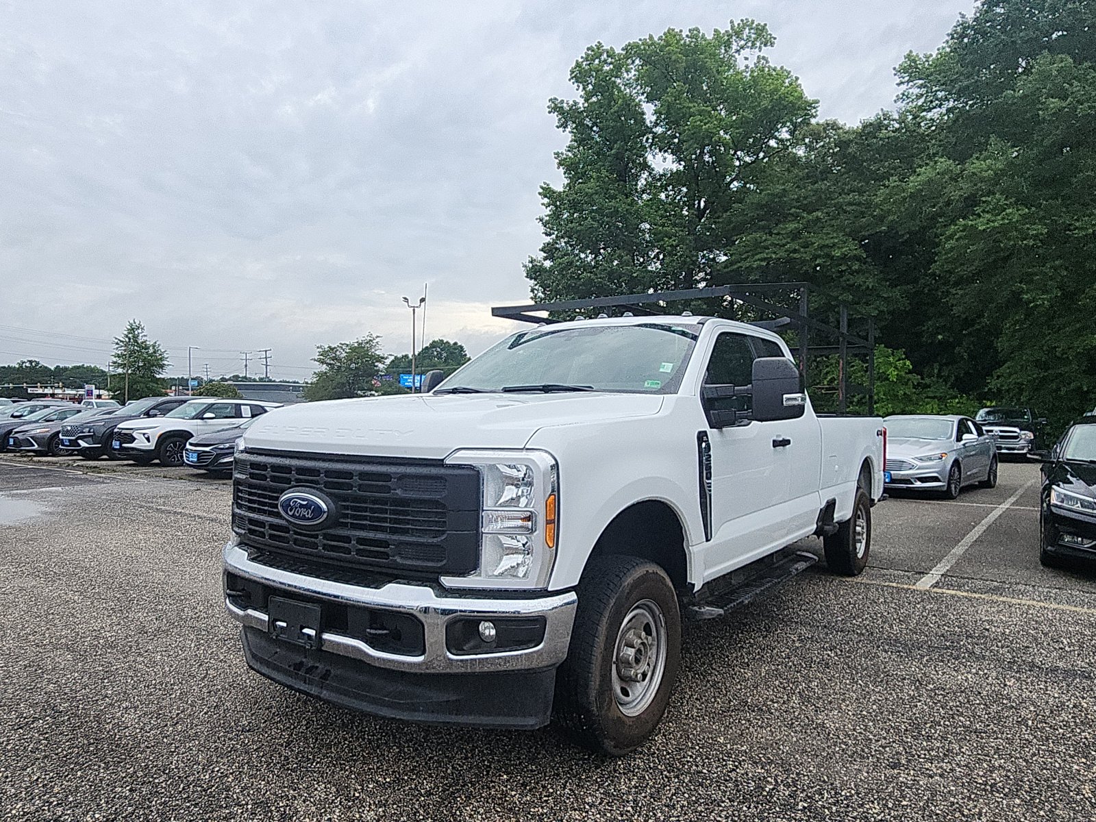 2024 Ford F-250 XL 4x4 SuperCab 8' Box's photo