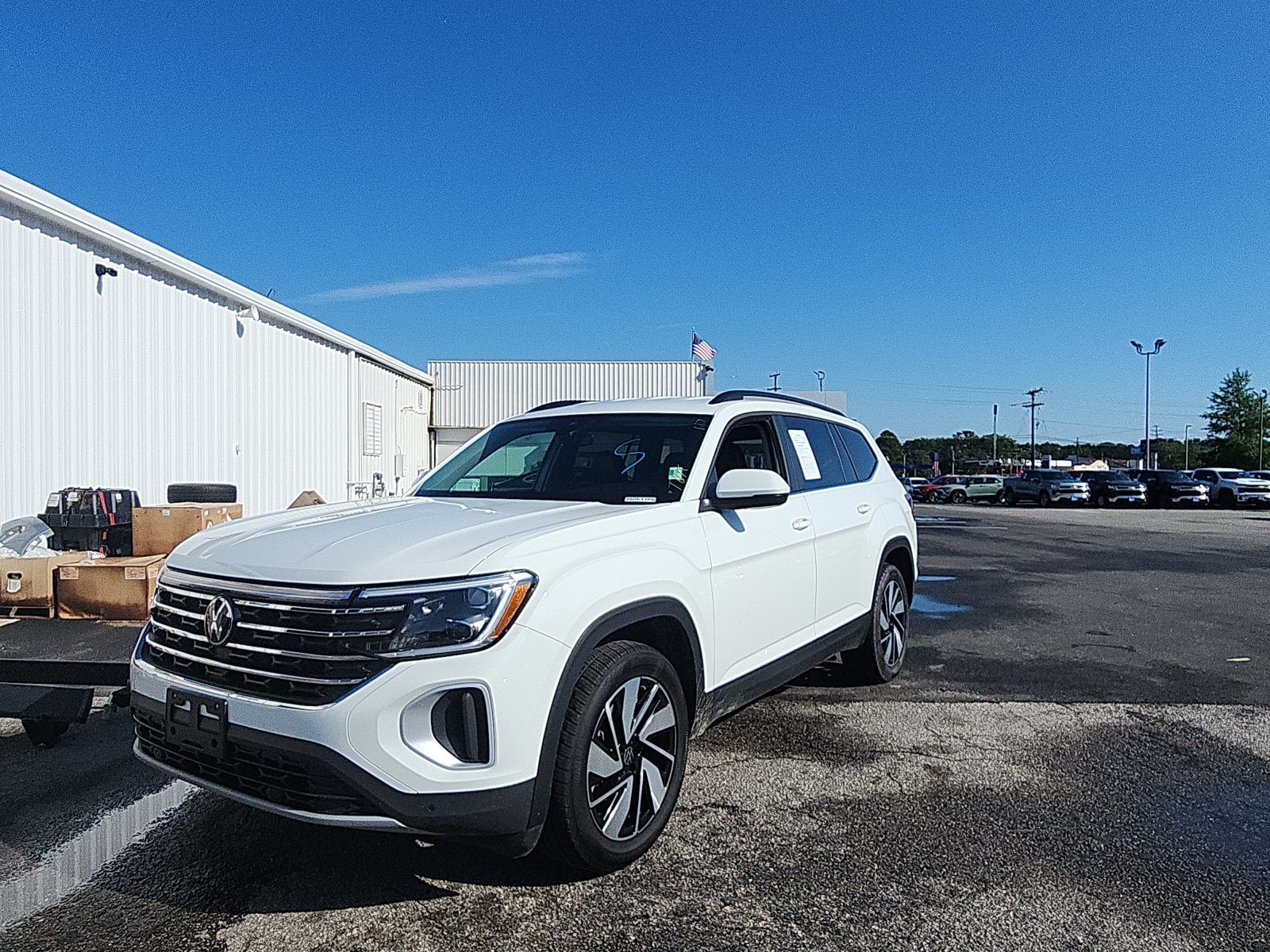 2024 Volkswagen Atlas 2.0T SE w/Tech 4MOTION's photo
