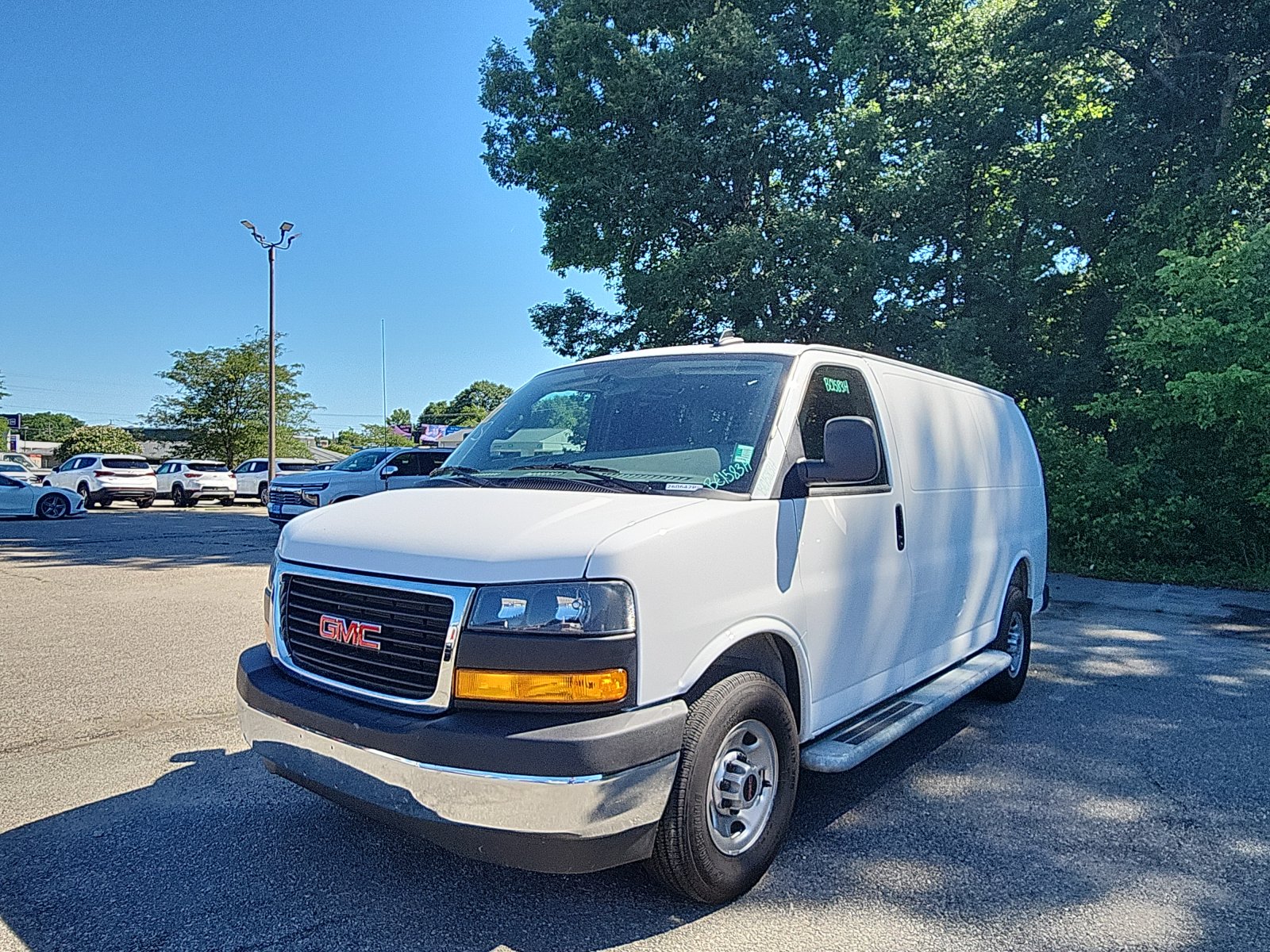 2025 GMC Savana 2500's photo