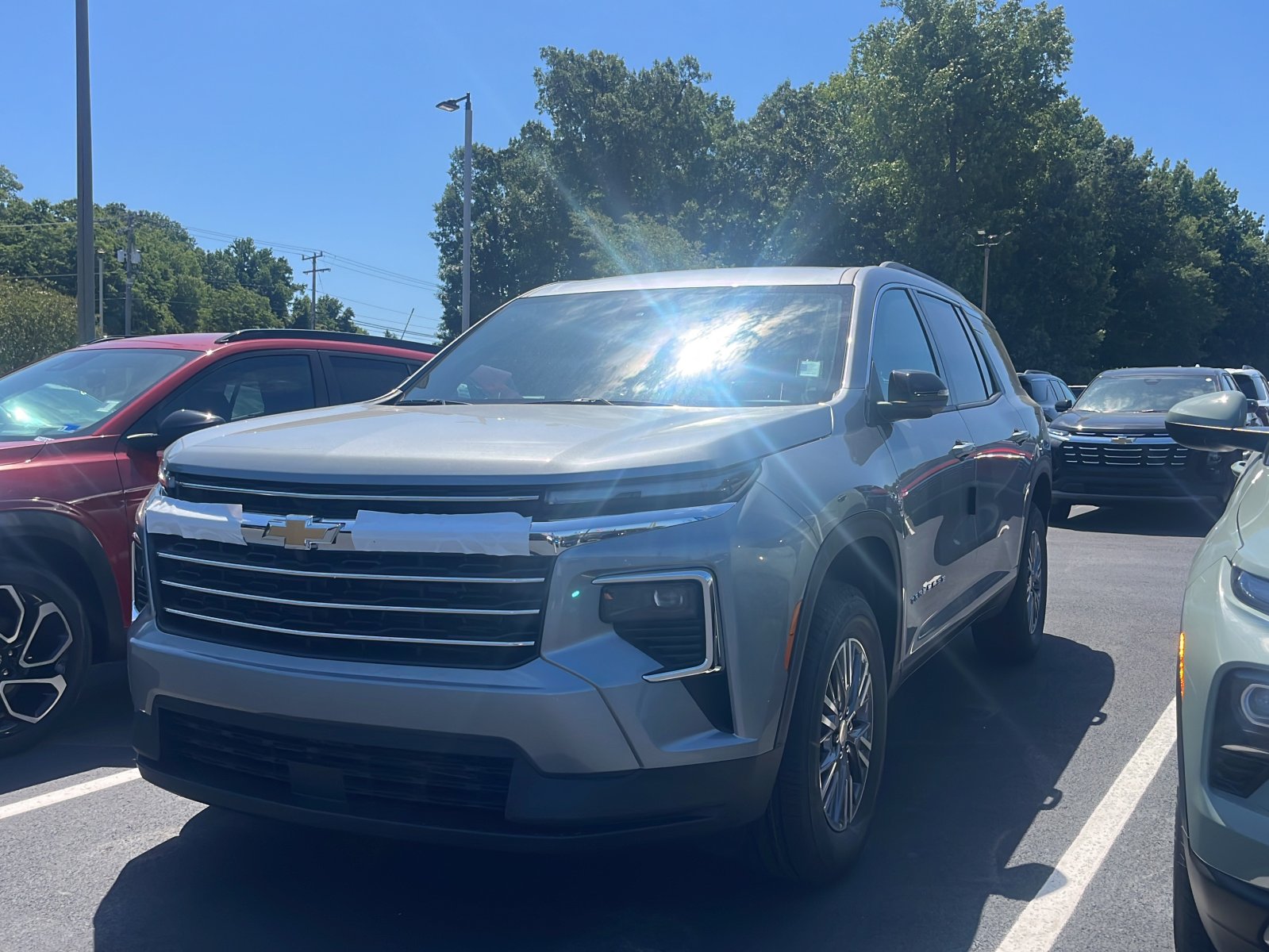 2026 Chevrolet Traverse FWD LT's photo