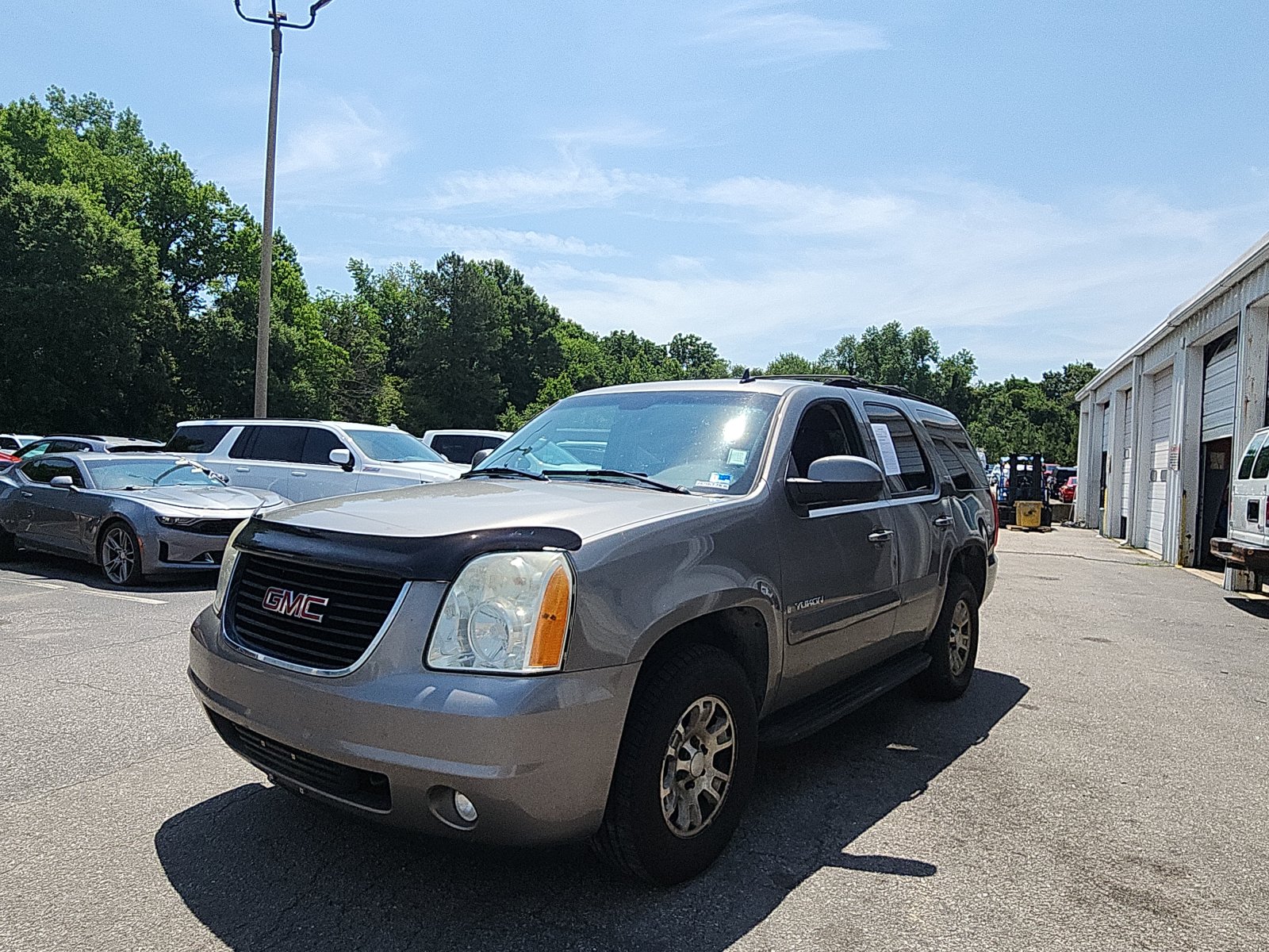 2007 GMC Yukon's photo