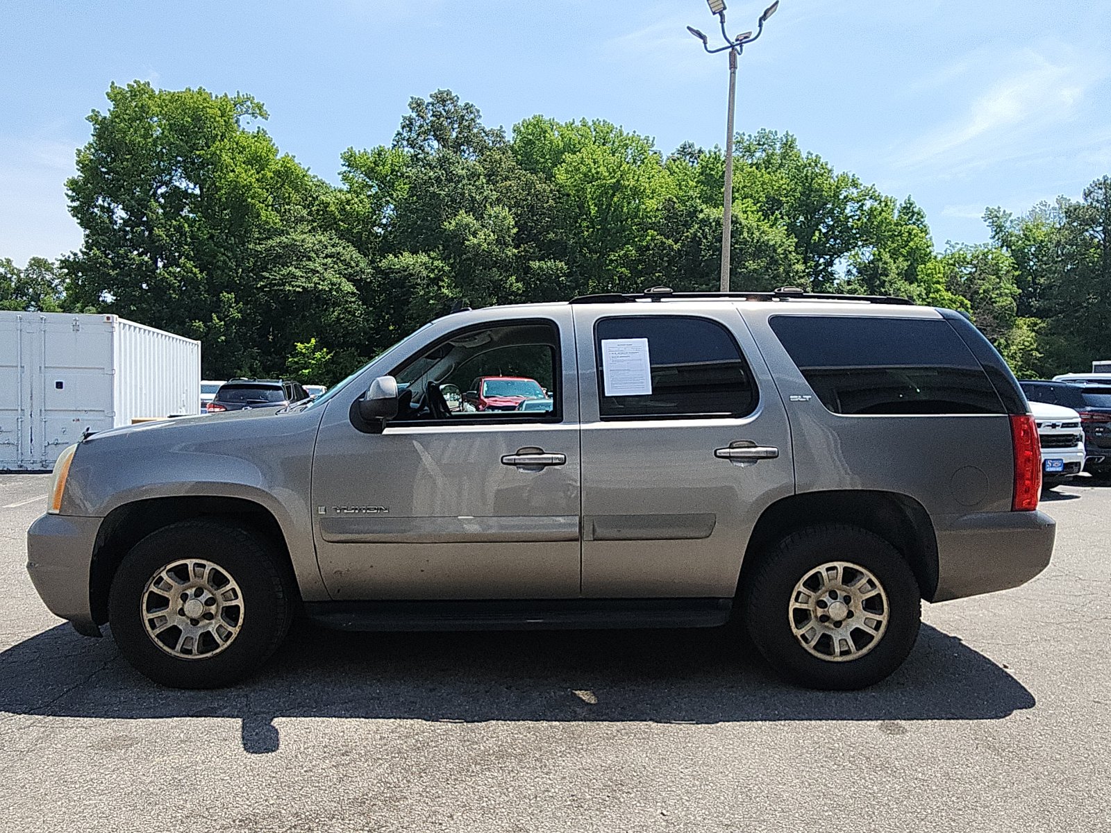 Used 2007 GMC Yukon  with VIN 1GKFC13J37R215149 for sale in Hopewell, VA