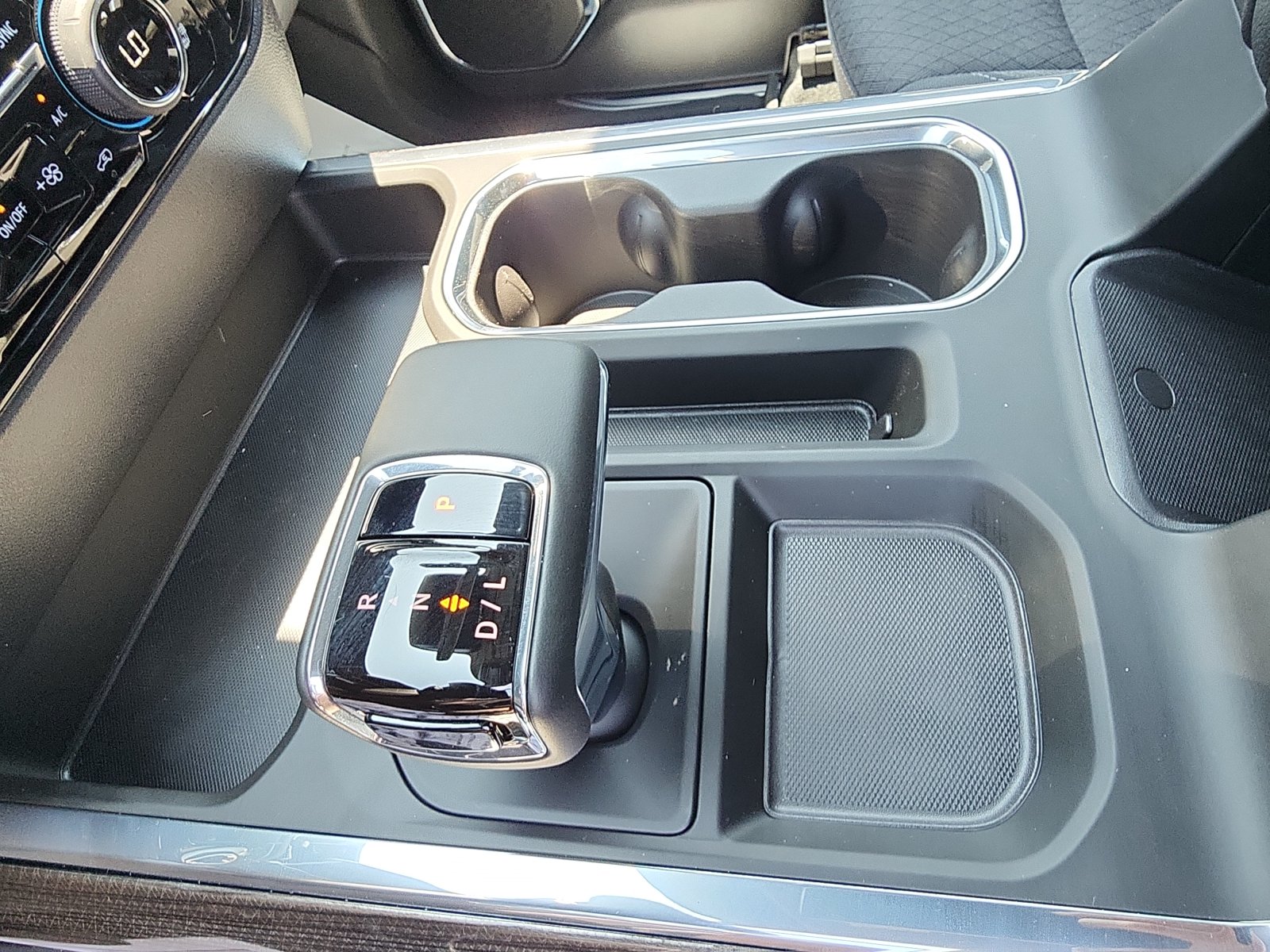 2026 Chevrolet Silverado 1500 RST - Photo 19