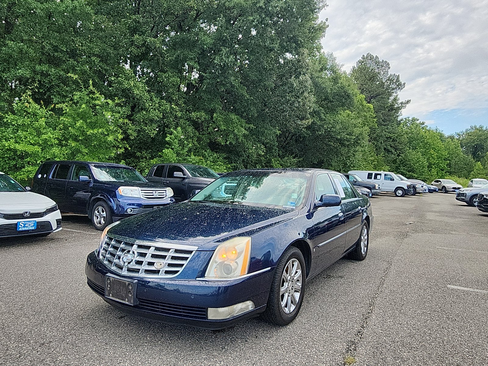 2008 Cadillac DTS Luxury II's photo