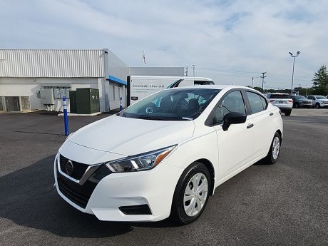 2020 Nissan Versa S 