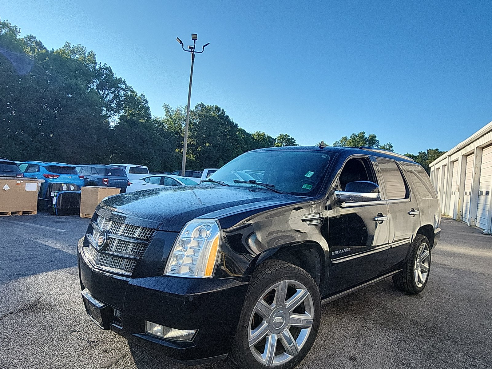 2014 Cadillac Escalade AWD Premium's photo