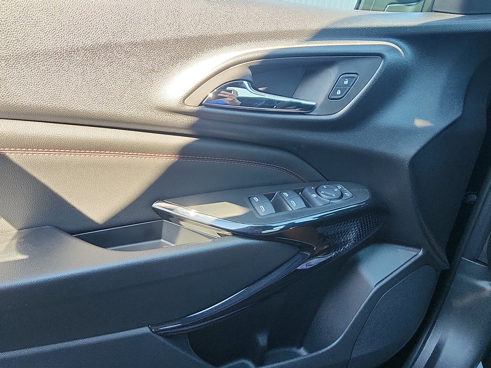 2026 Chevrolet Trax RS - Photo 18