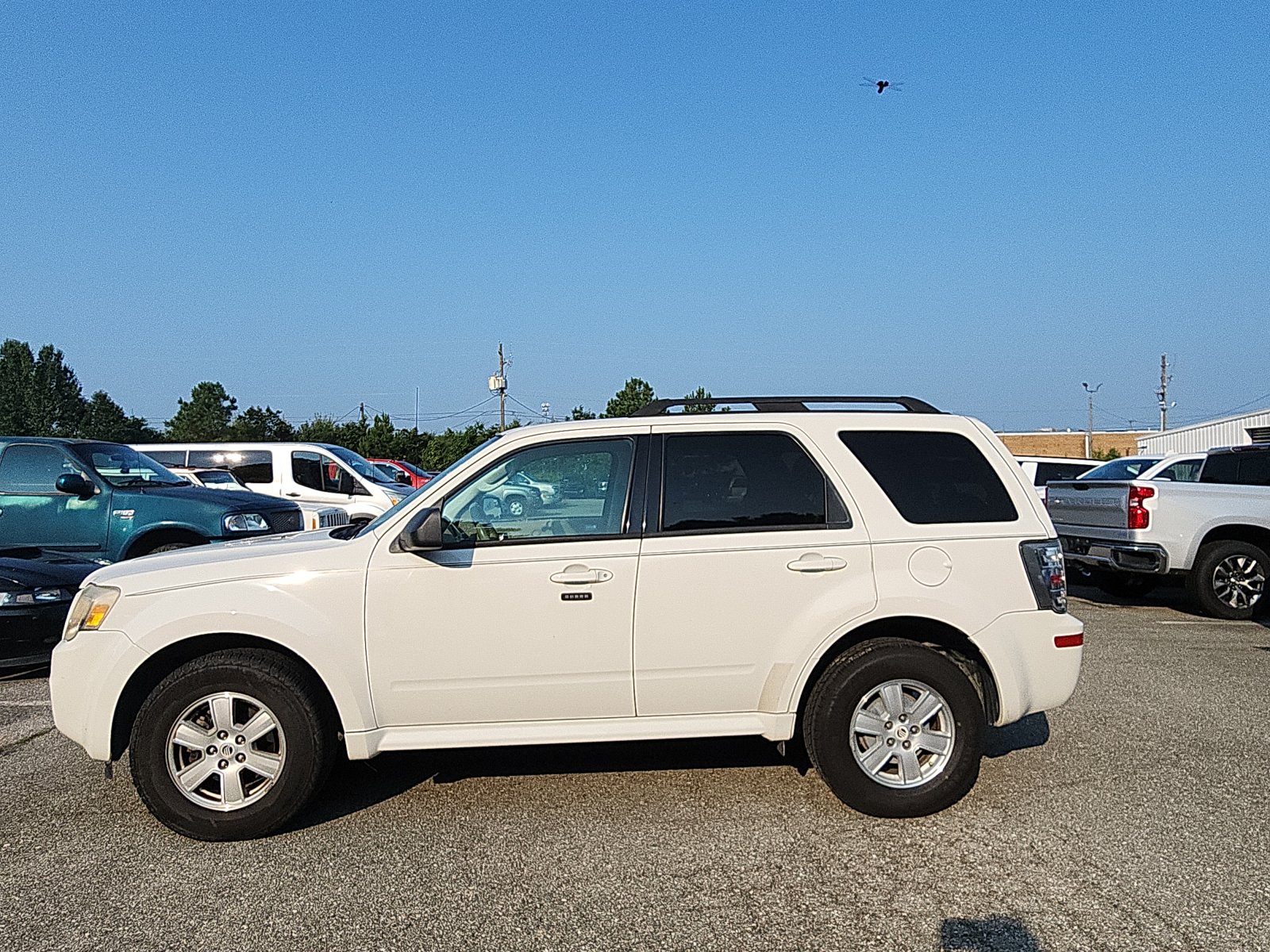 Used 2010 Mercury Mariner Base with VIN 4M2CN8BG4AKJ20648 for sale in Hopewell, VA