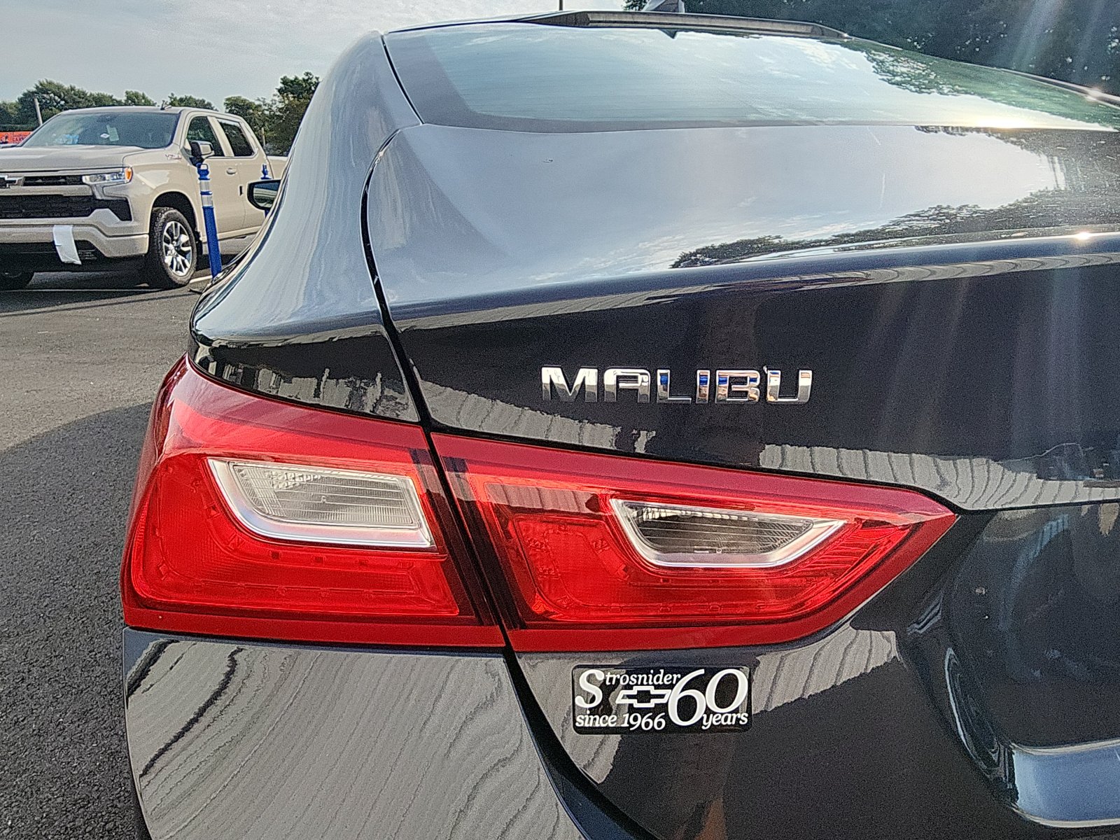 2023 Chevrolet Malibu 1LT - Photo 13