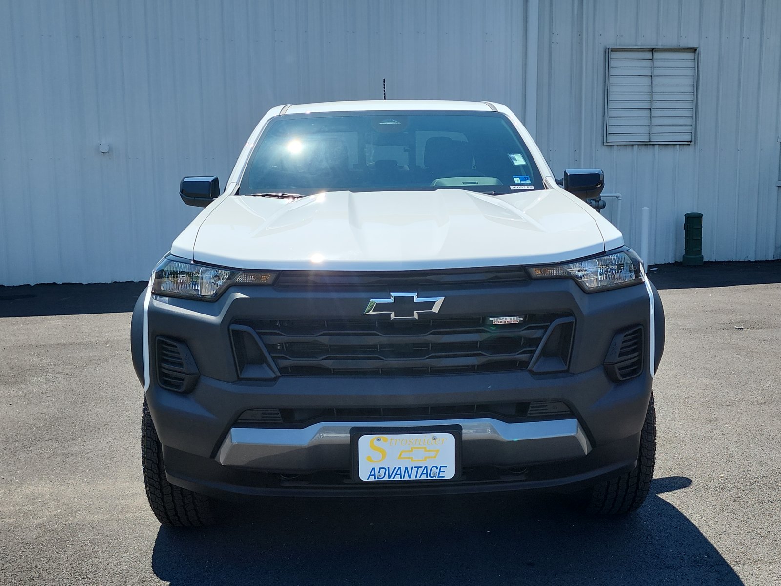 2026 Chevrolet Colorado Trail Boss - Photo 8