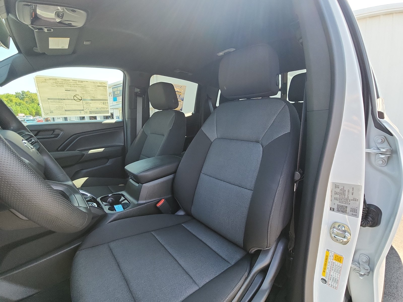 2026 Chevrolet Colorado Trail Boss - Photo 21