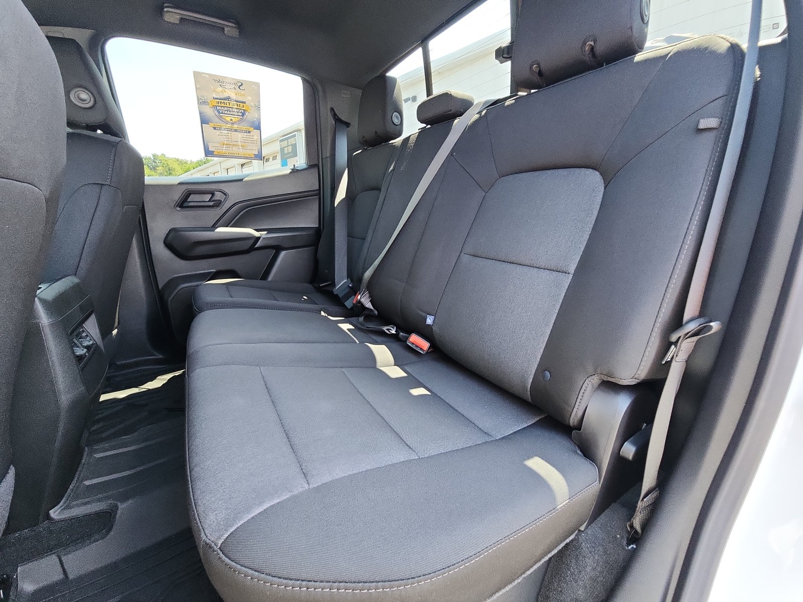 2026 Chevrolet Colorado Trail Boss - Photo 22