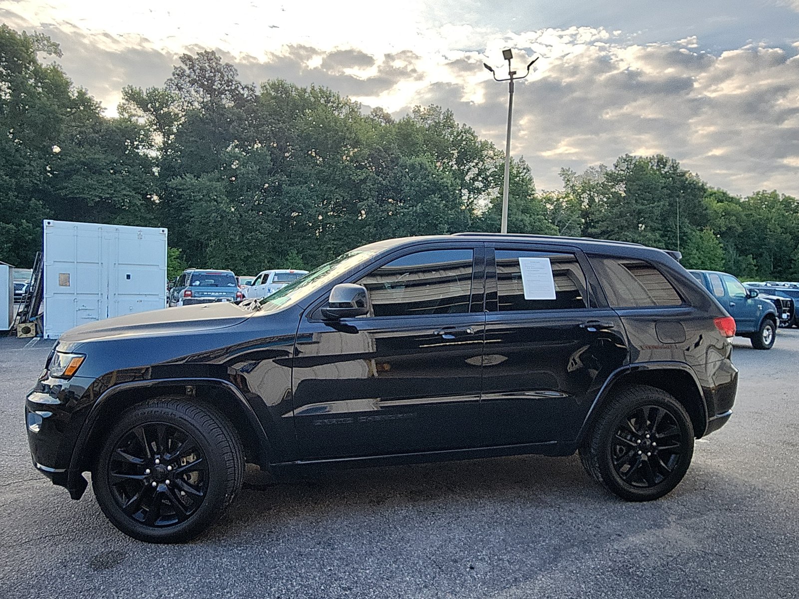 Used 2018 Jeep Grand Cherokee Altitude with VIN 1C4RJFAG9JC501150 for sale in Hopewell, VA