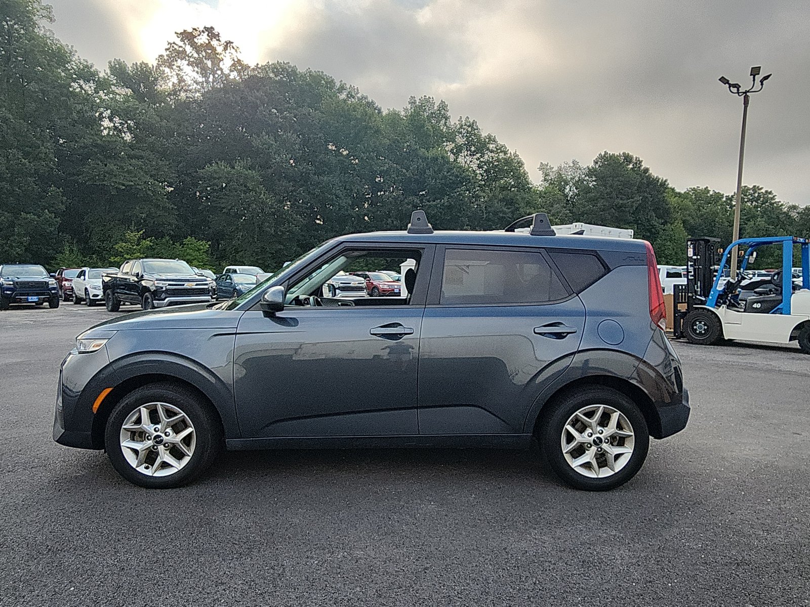 Used 2022 Kia Soul LX with VIN KNDJ23AU0N7837606 for sale in Hopewell, VA
