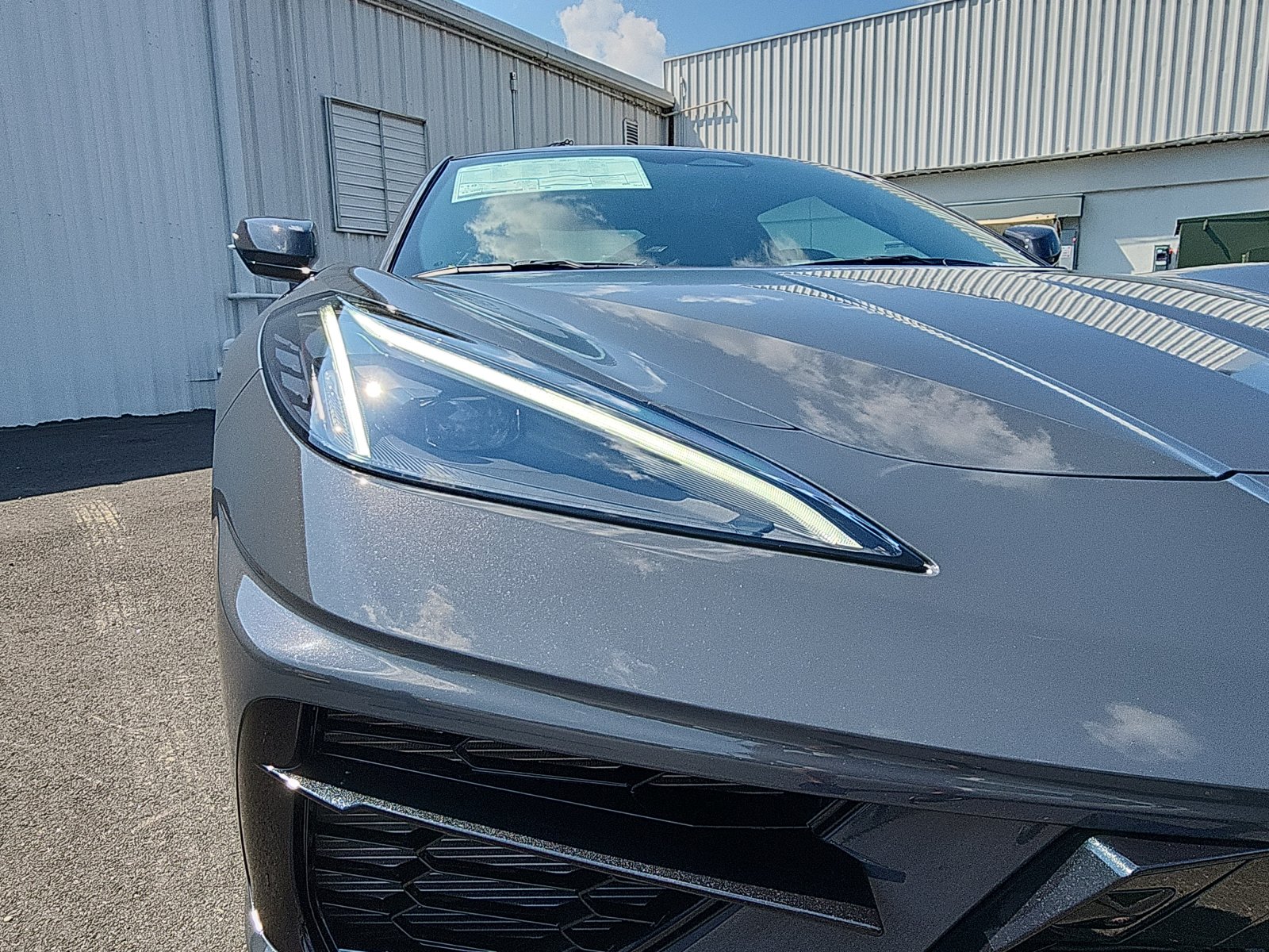 2027 Chevrolet Corvette 2LT - Photo 12