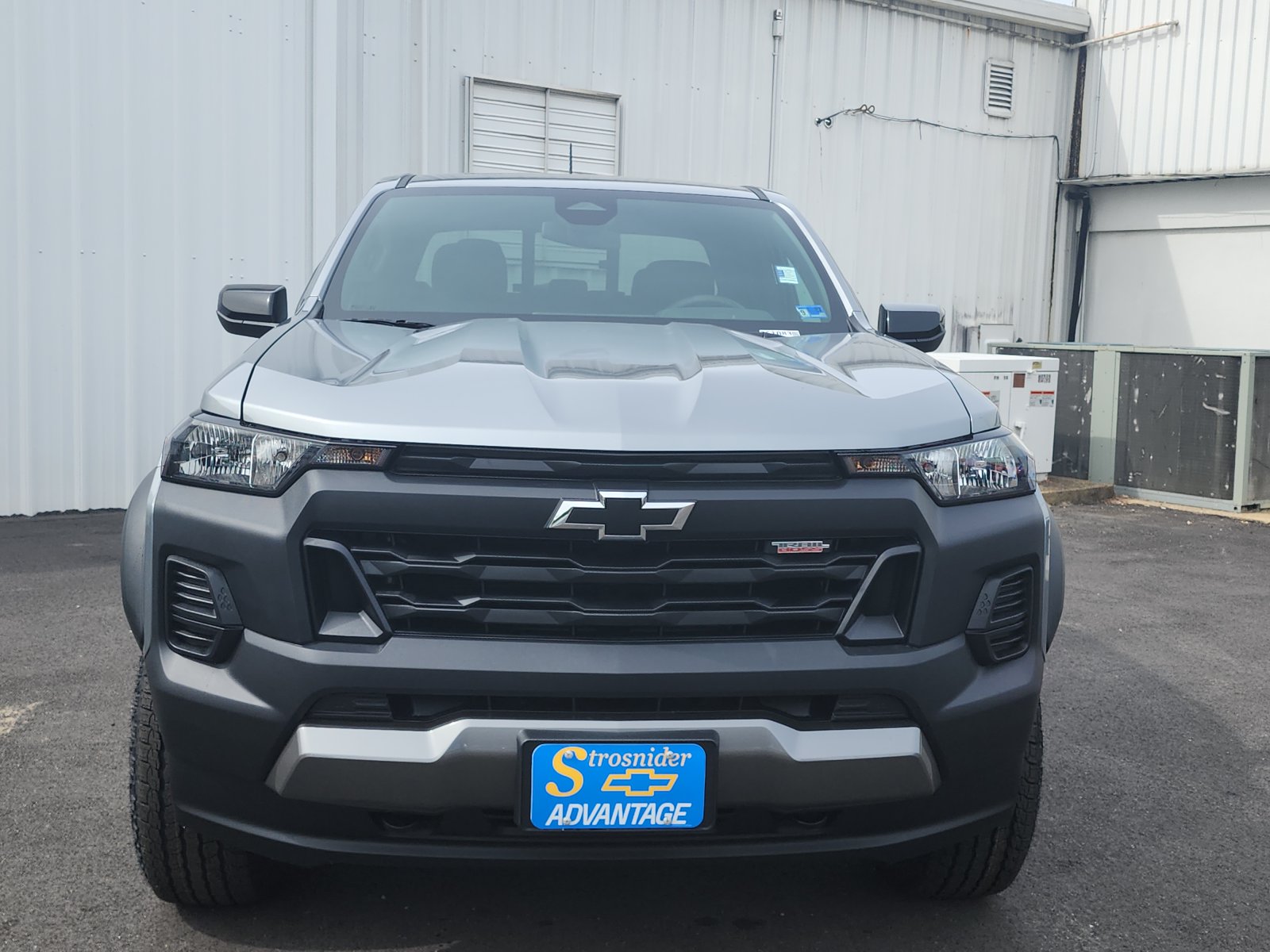2026 Chevrolet Colorado Trail Boss - Photo 8